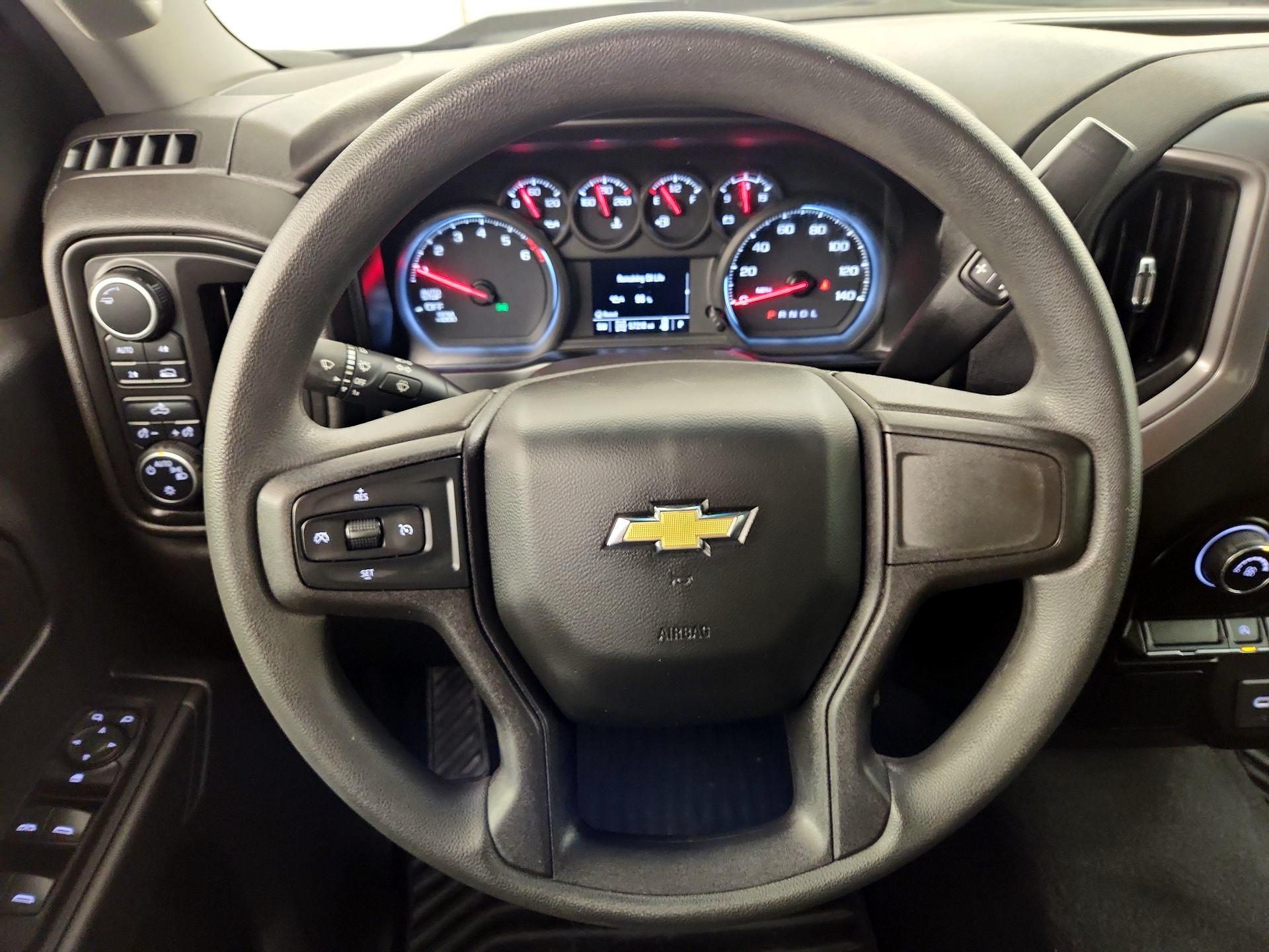 Thumbnail: 2021 Chevrolet Silverado 1500 - 10