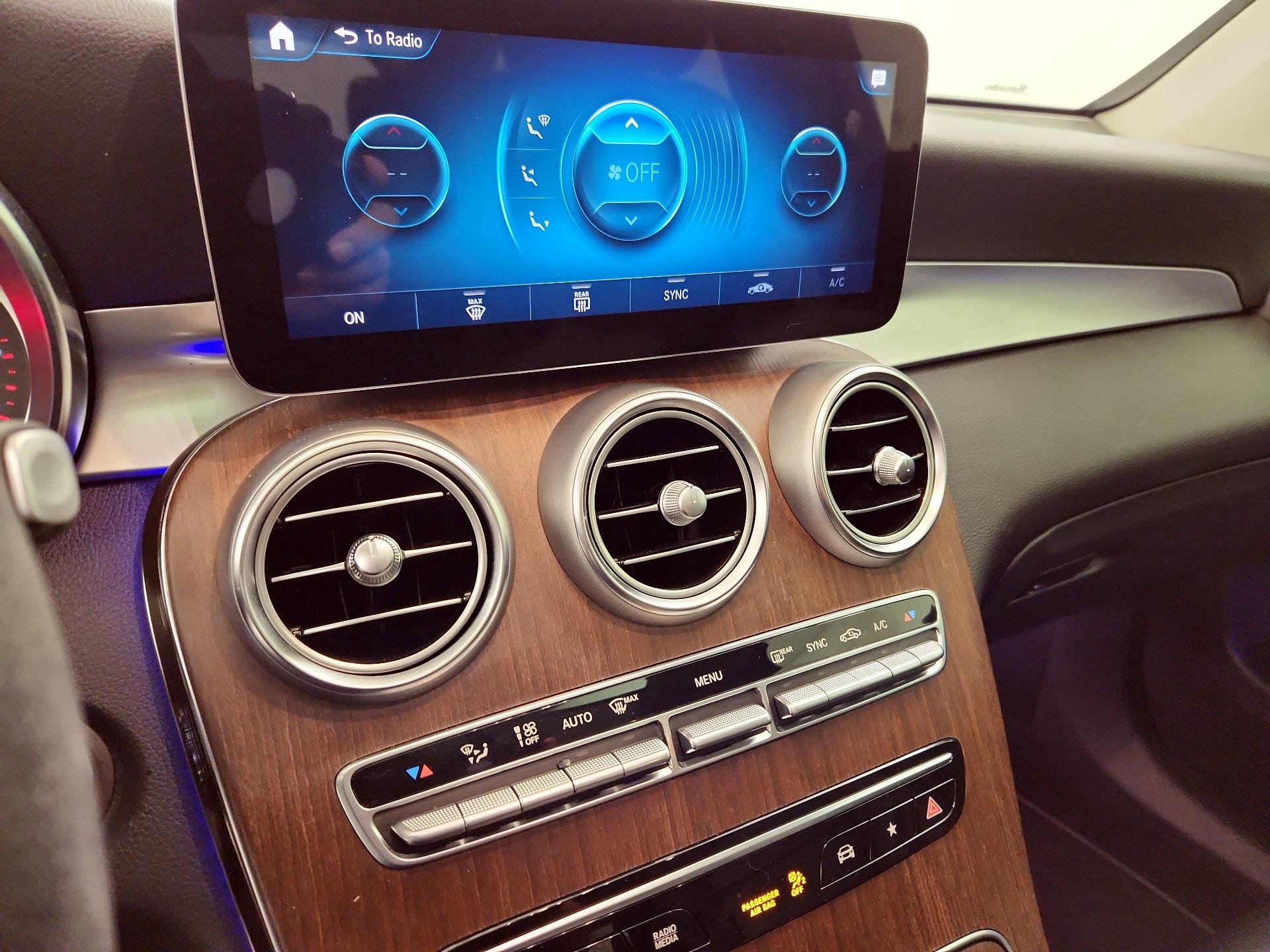 Thumbnail: 2021 Mercedes-Benz GLC - 16