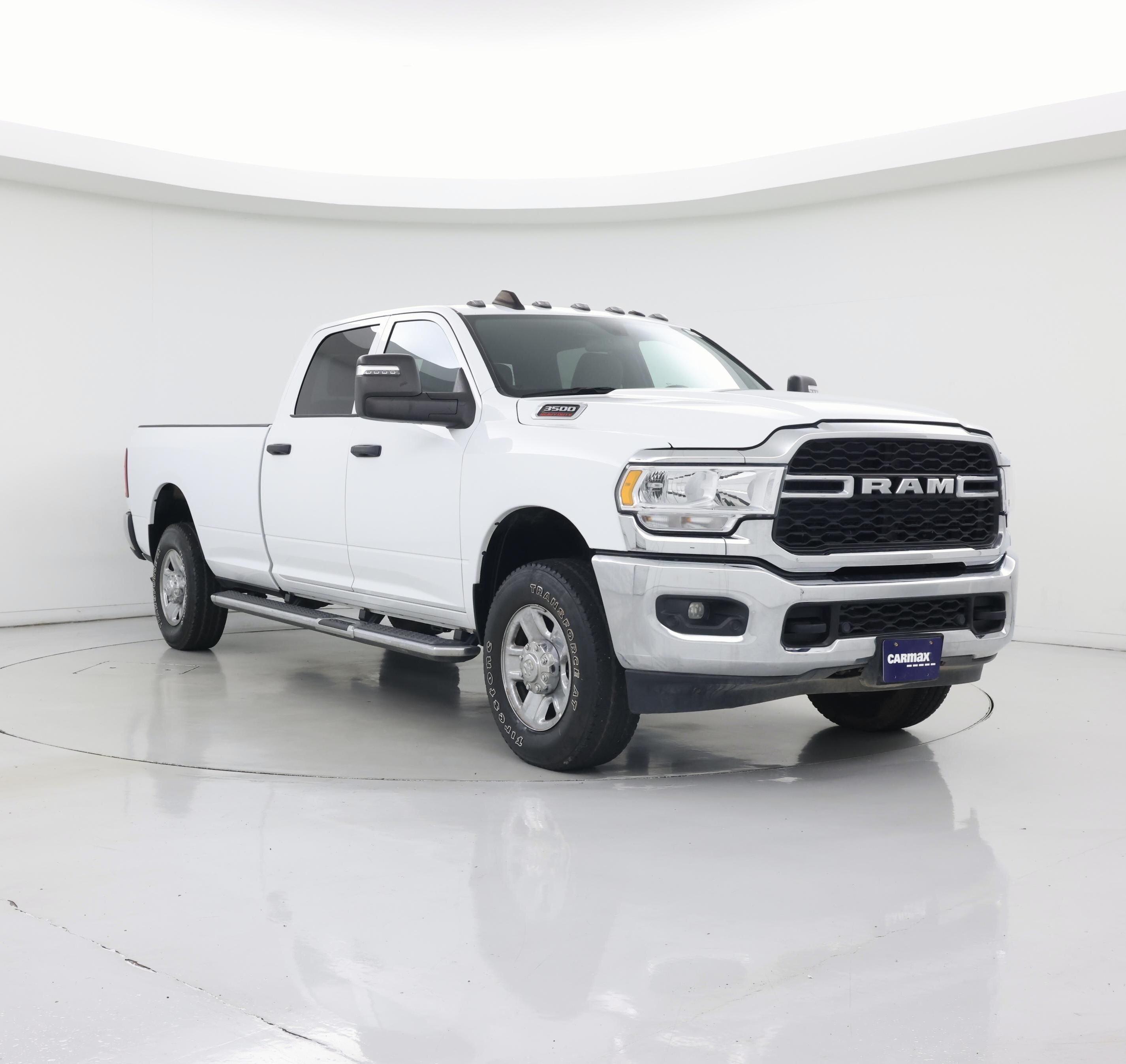 2023 RAM 3500 Tradesman Crew Cab LB 4WD