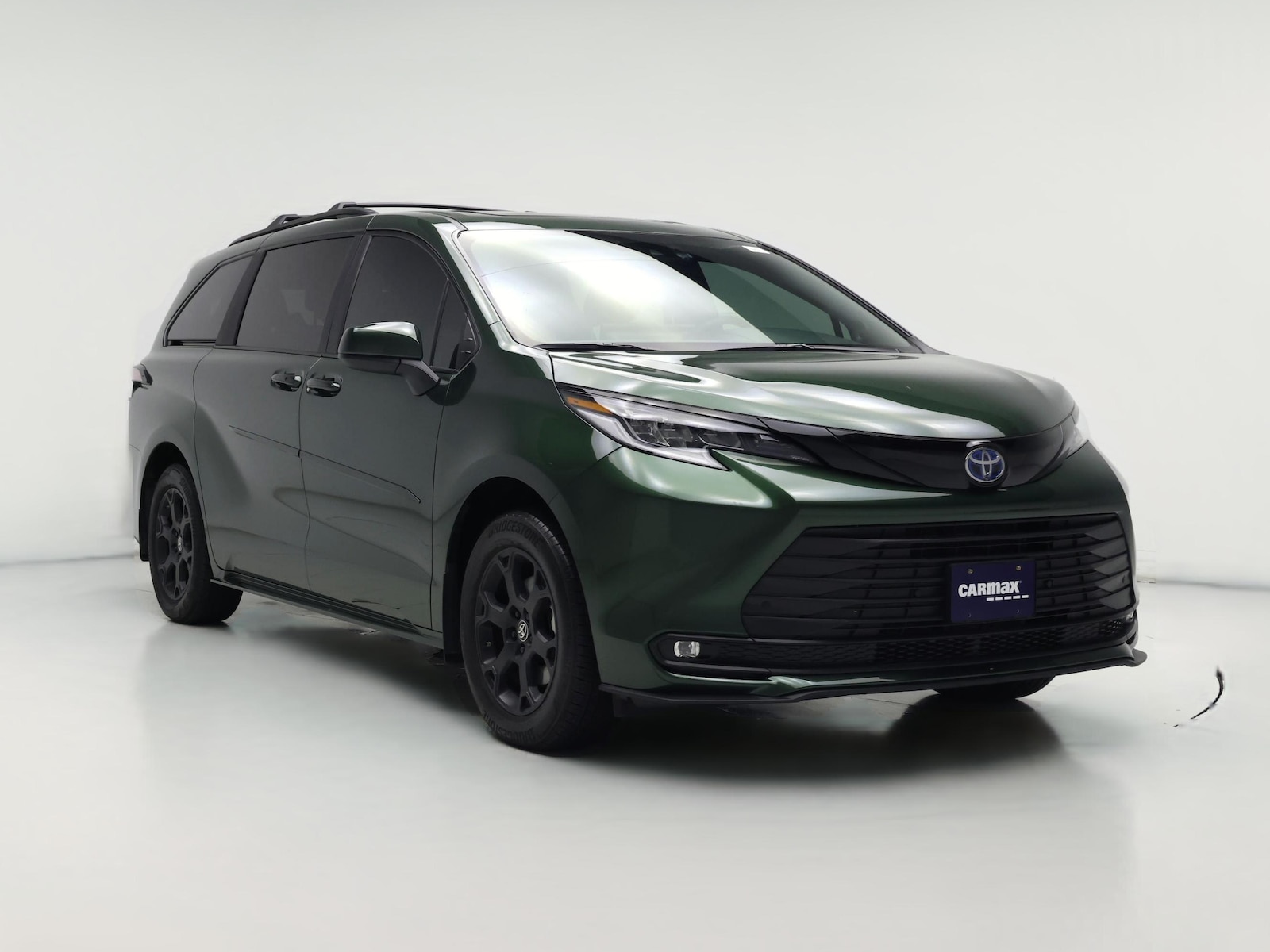2025 Toyota Sienna Woodland Edition