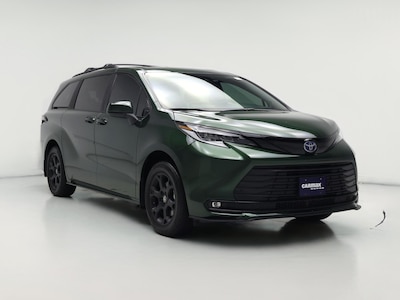 2025 Toyota Sienna Woodland Edition