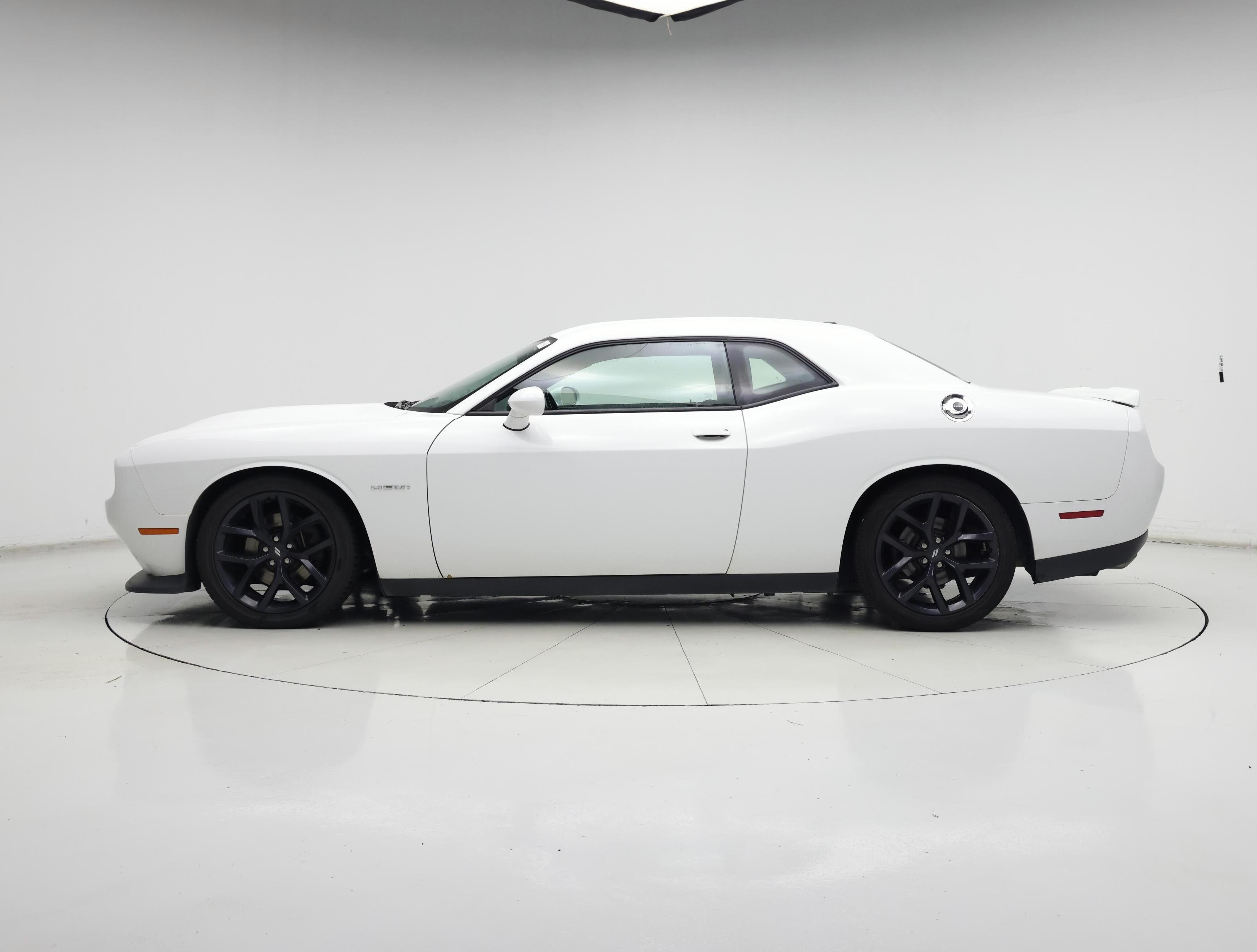Thumbnail: 2021 Dodge Challenger - 3
