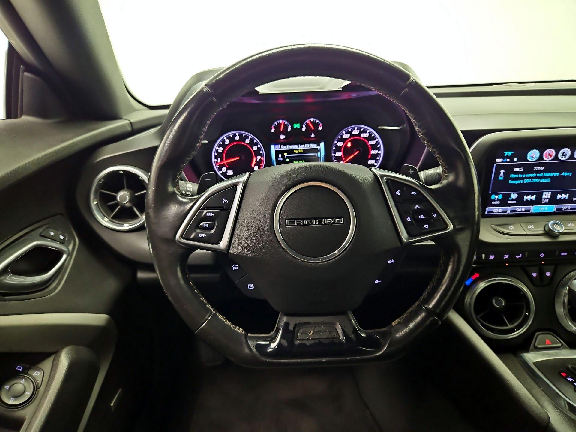 Thumbnail: 2017 Chevrolet Camaro - 10