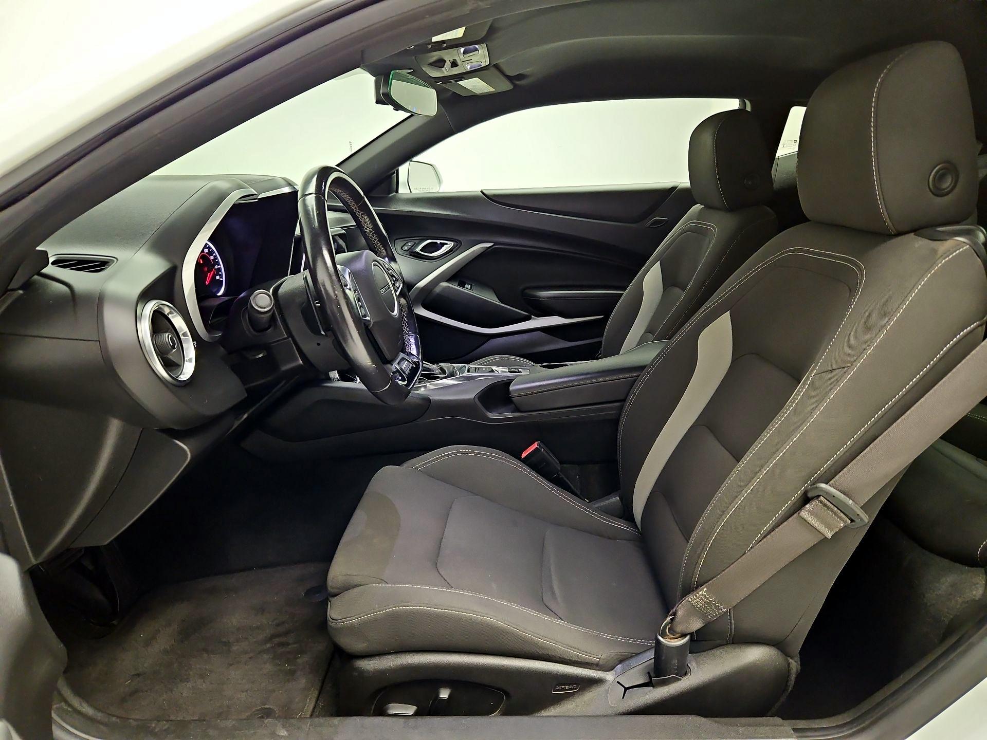 Thumbnail: 2017 Chevrolet Camaro - 11