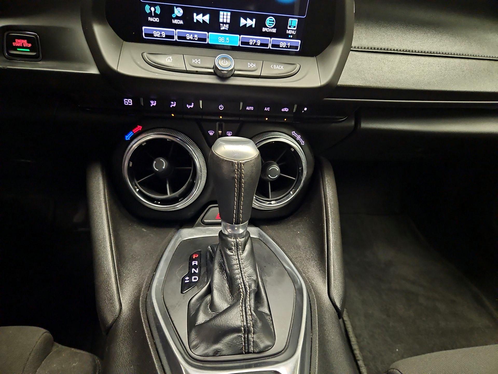 Thumbnail: 2017 Chevrolet Camaro - 16