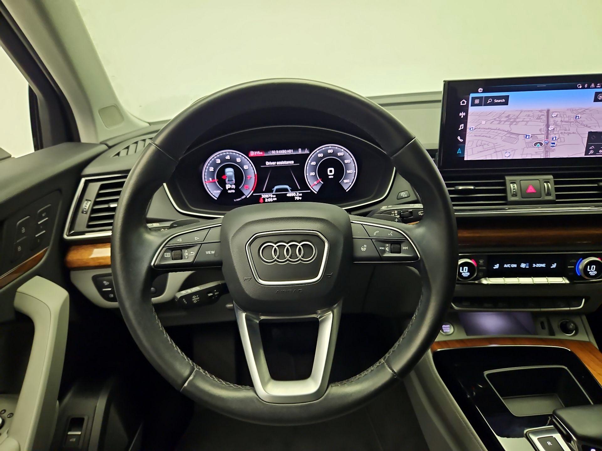 Thumbnail: 2022 Audi Q5 - 10