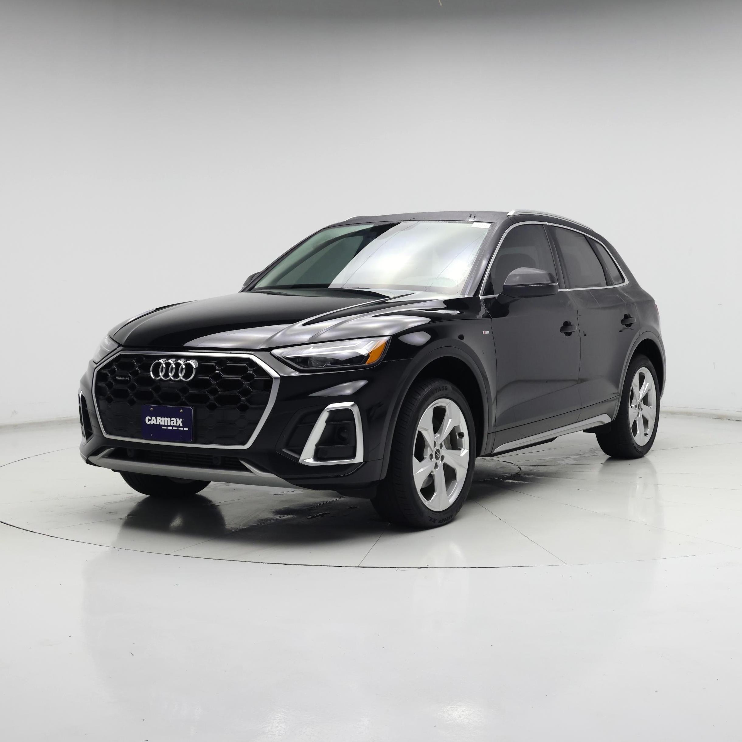 Thumbnail: 2022 Audi Q5 - 4