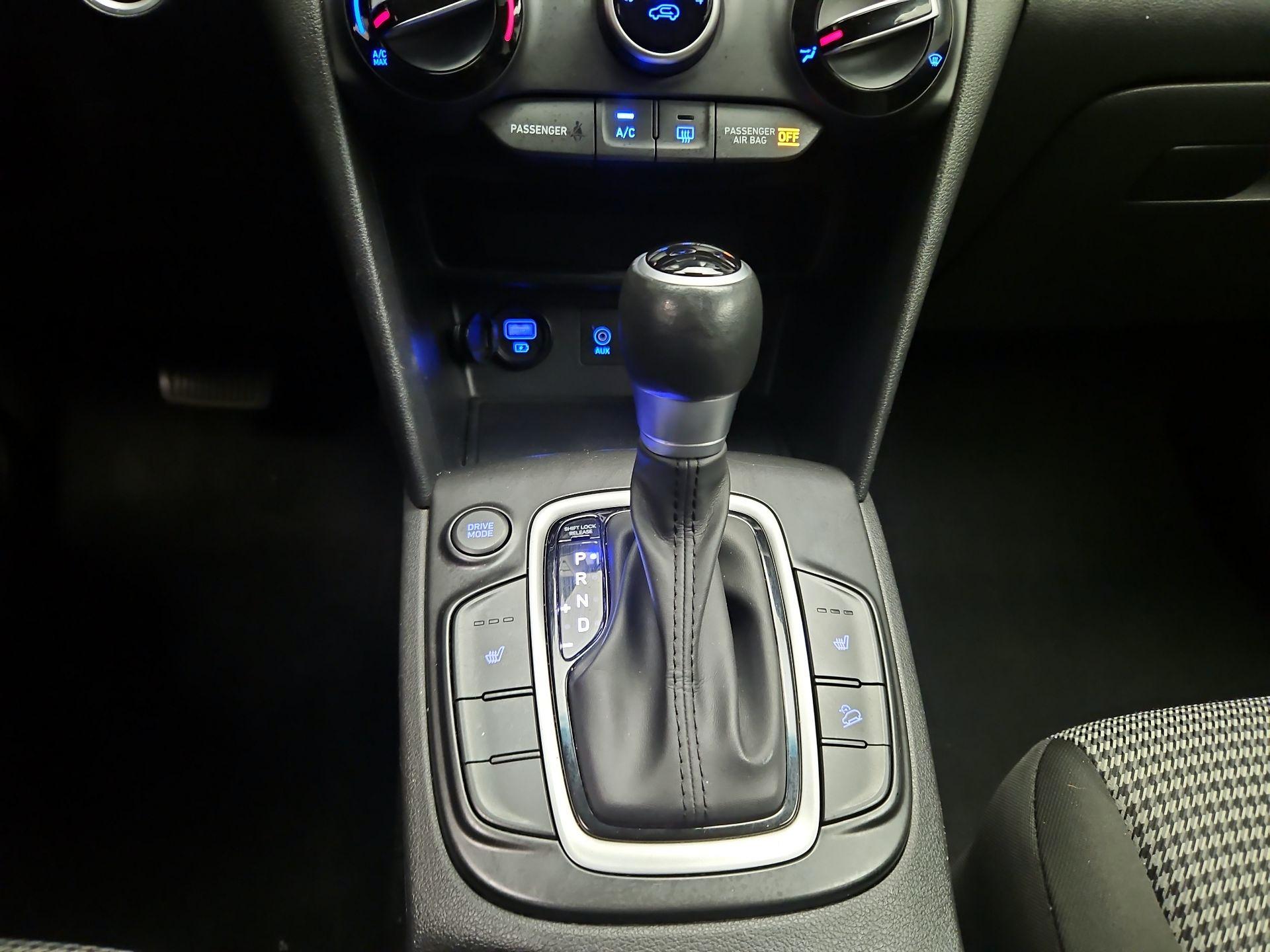 Thumbnail: 2020 Hyundai Kona - 16