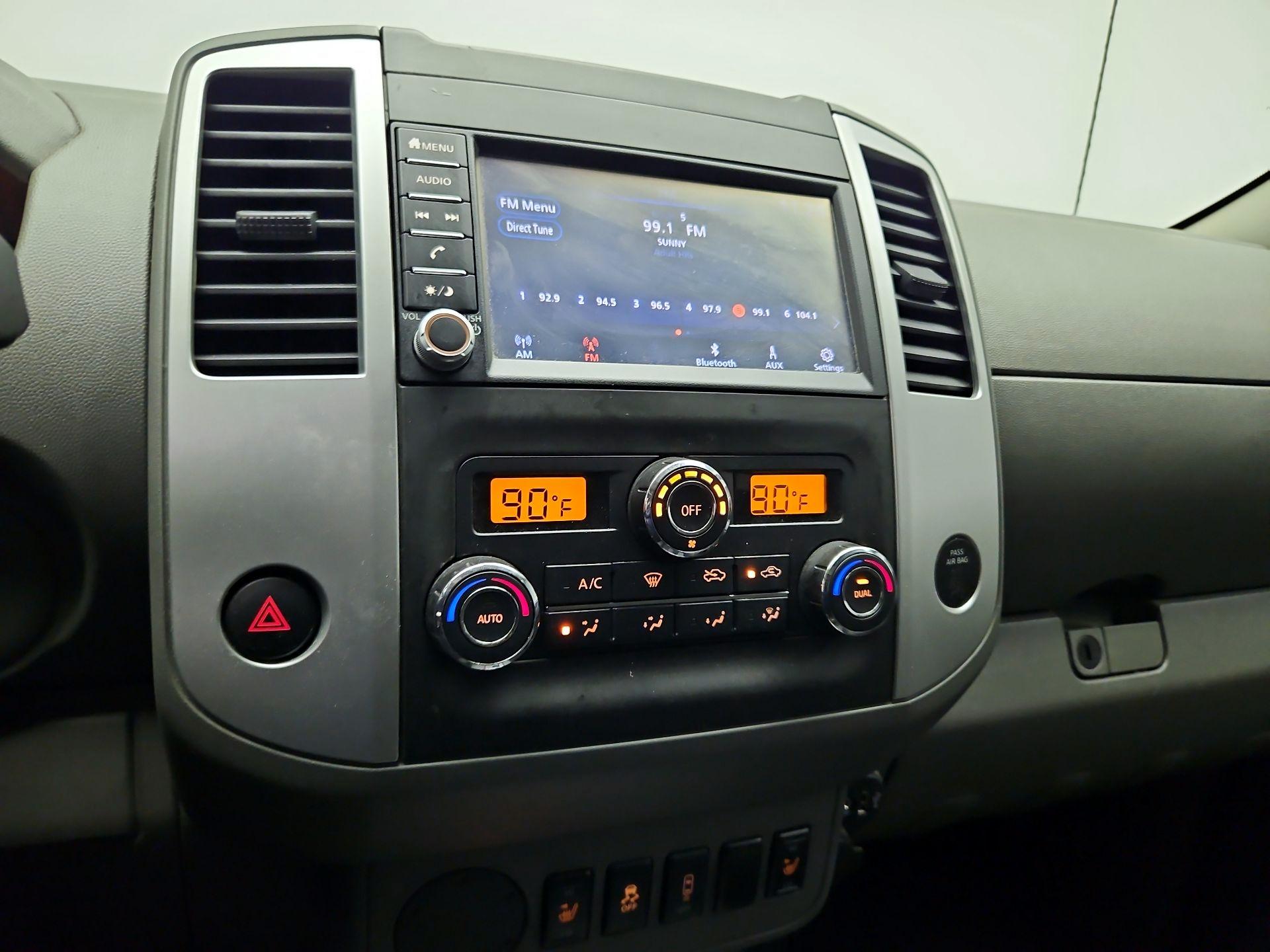 Thumbnail: 2021 Nissan Frontier - 15