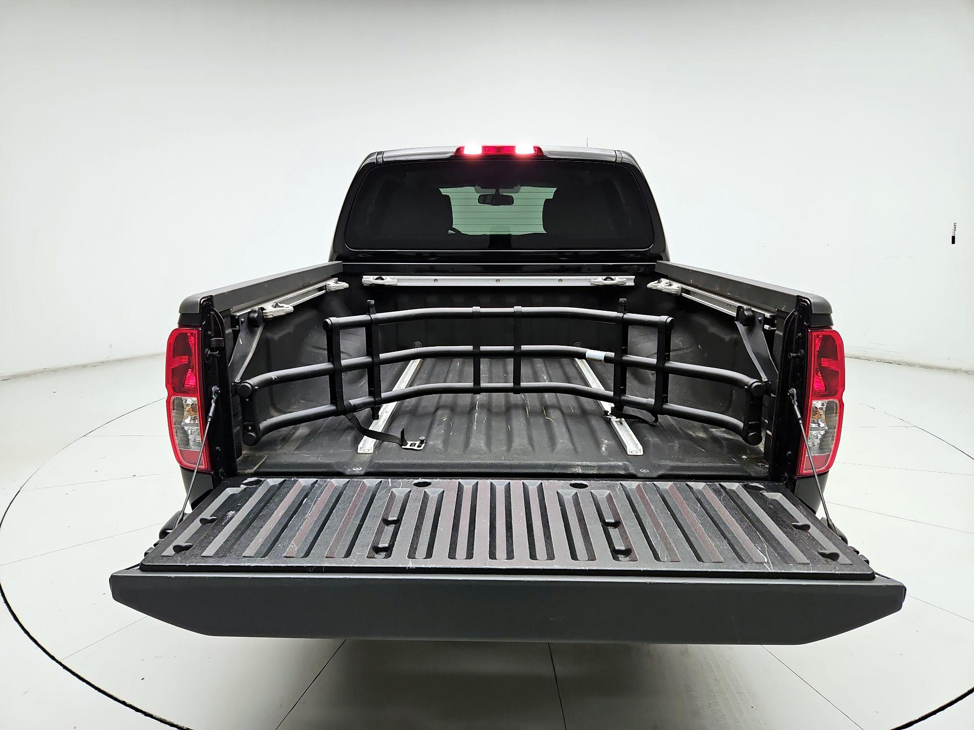 Thumbnail: 2021 Nissan Frontier - 18