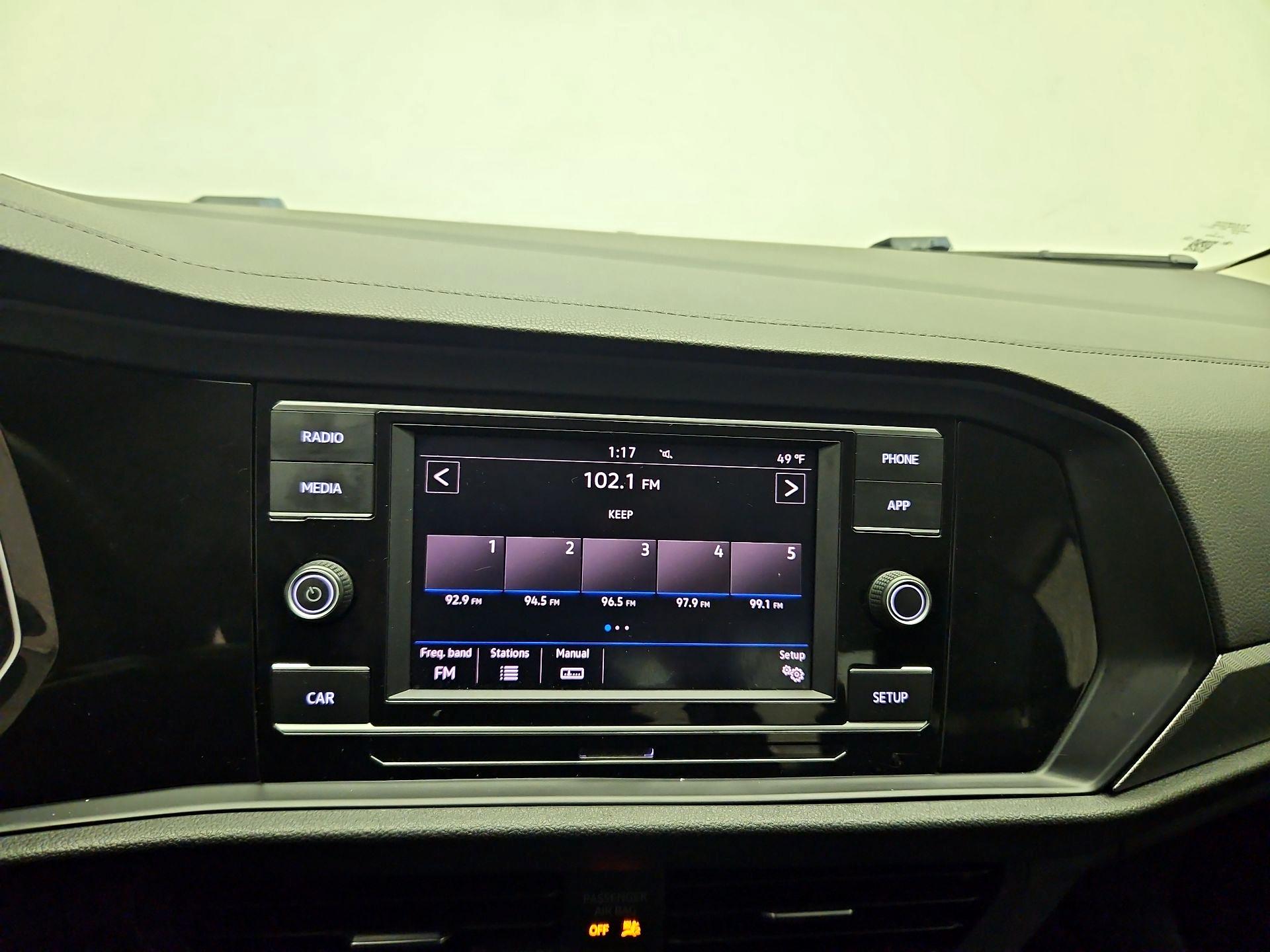 Thumbnail: 2019 Volkswagen Jetta - 14