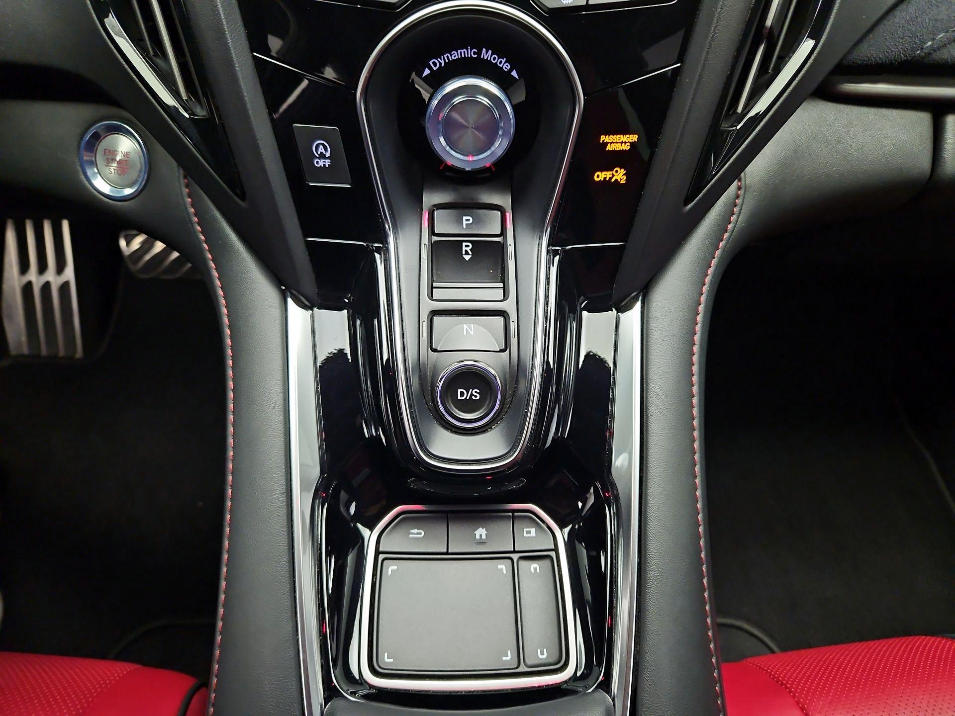 Thumbnail: 2021 Acura RDX - 18