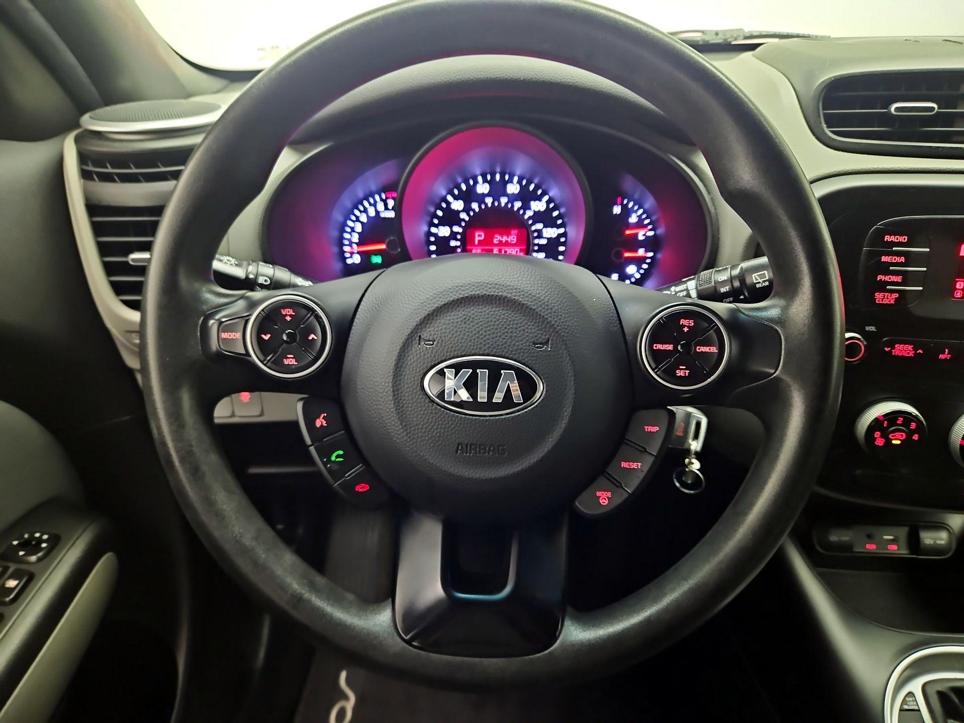 Thumbnail: 2015 Kia Soul - 10