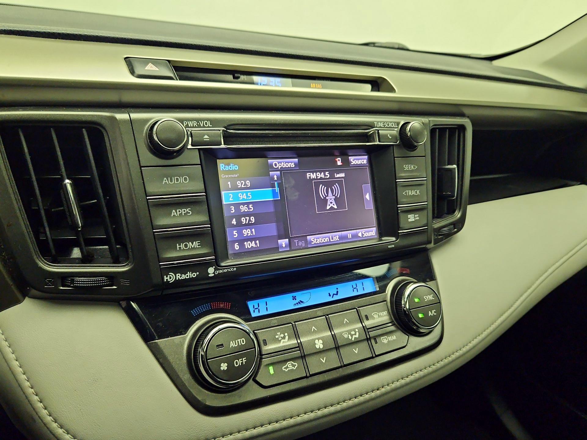 Thumbnail: 2015 Toyota RAV4 - 15