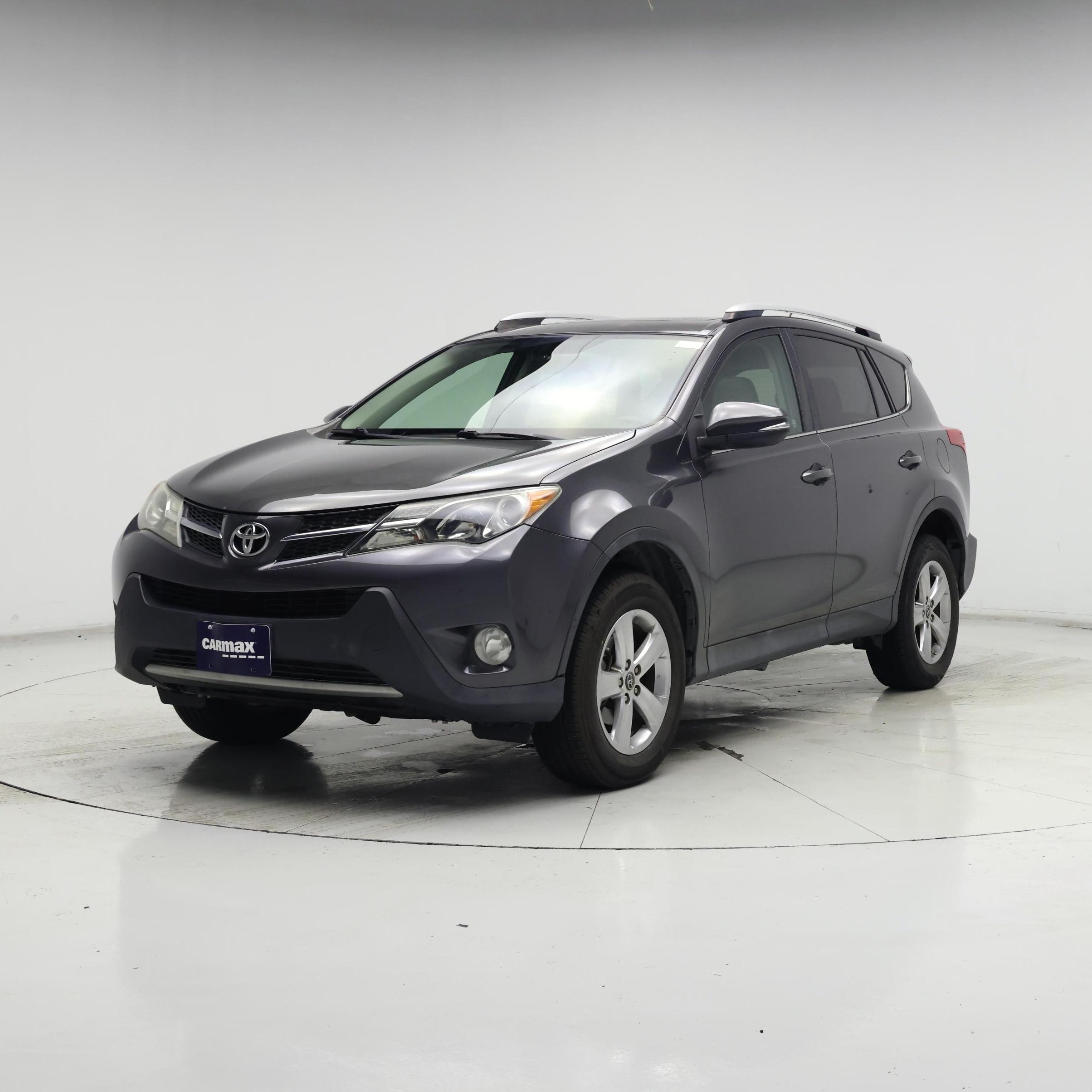 Thumbnail: 2015 Toyota RAV4 - 4