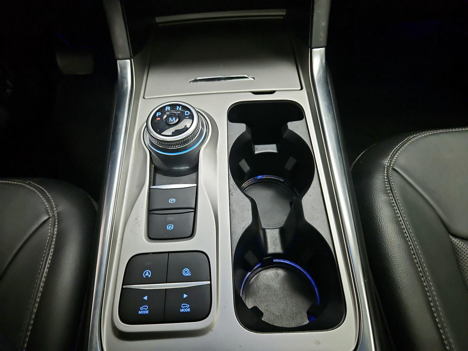 Thumbnail: 2020 Ford Explorer - 18