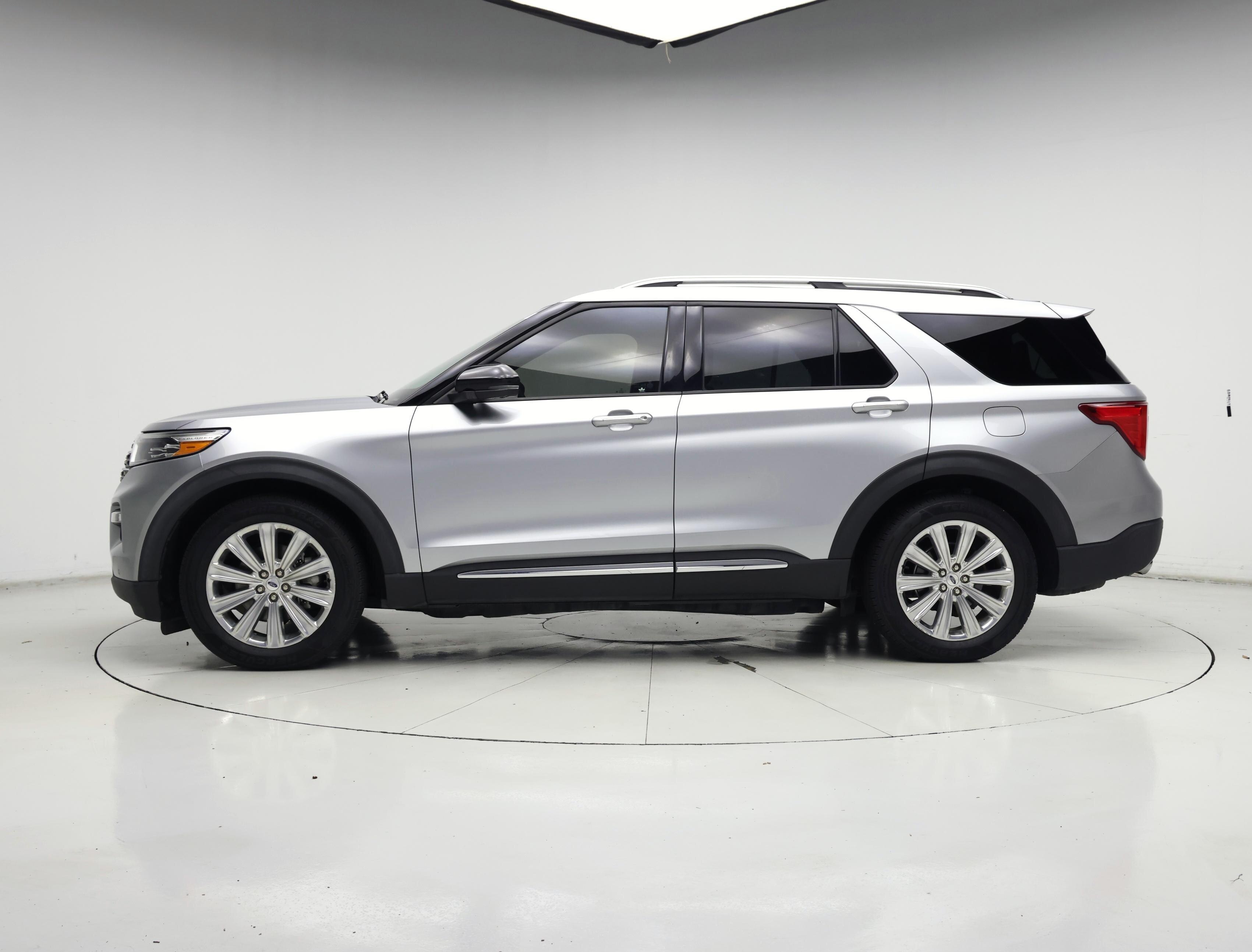 Thumbnail: 2020 Ford Explorer - 3