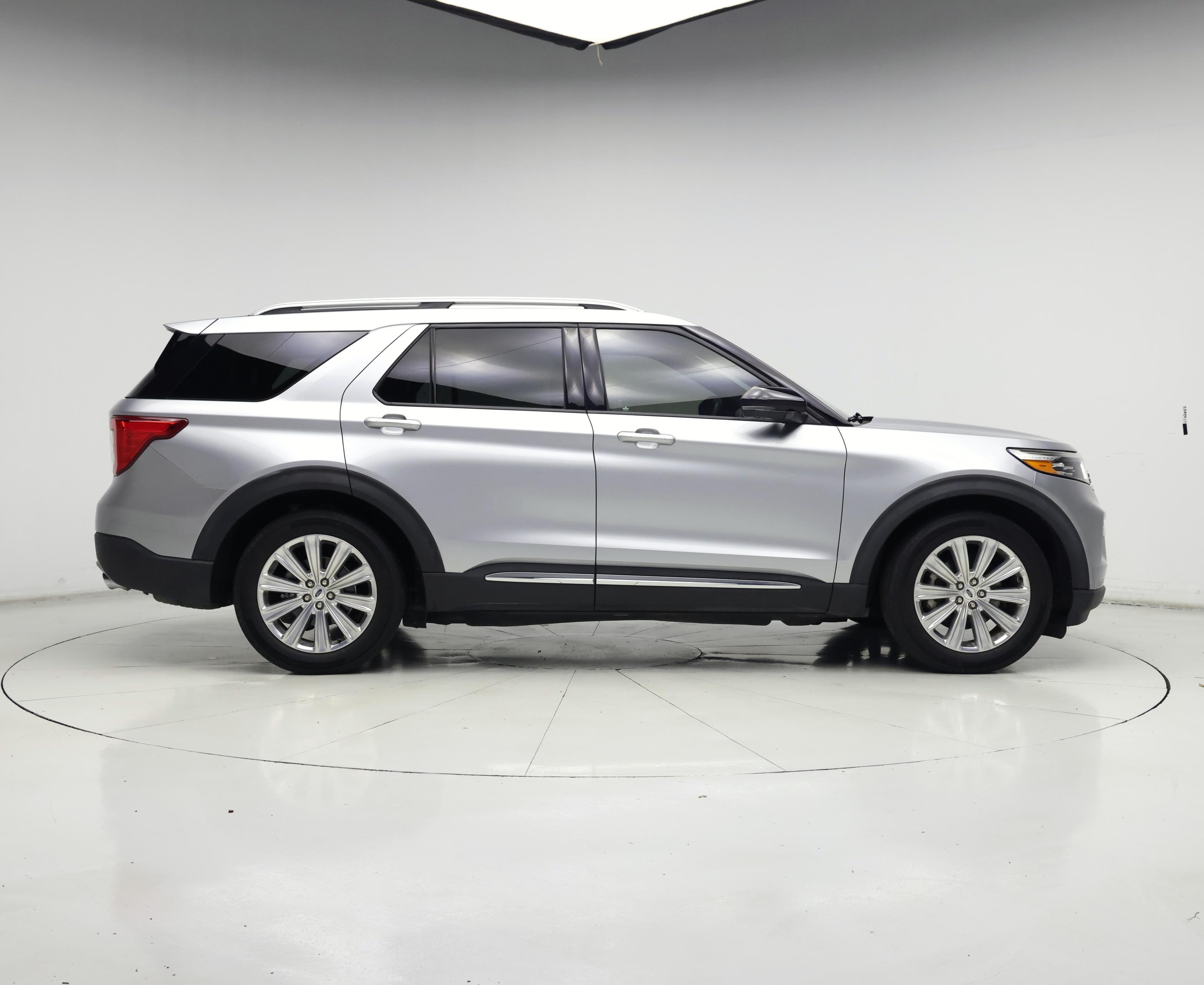 Thumbnail: 2020 Ford Explorer - 7