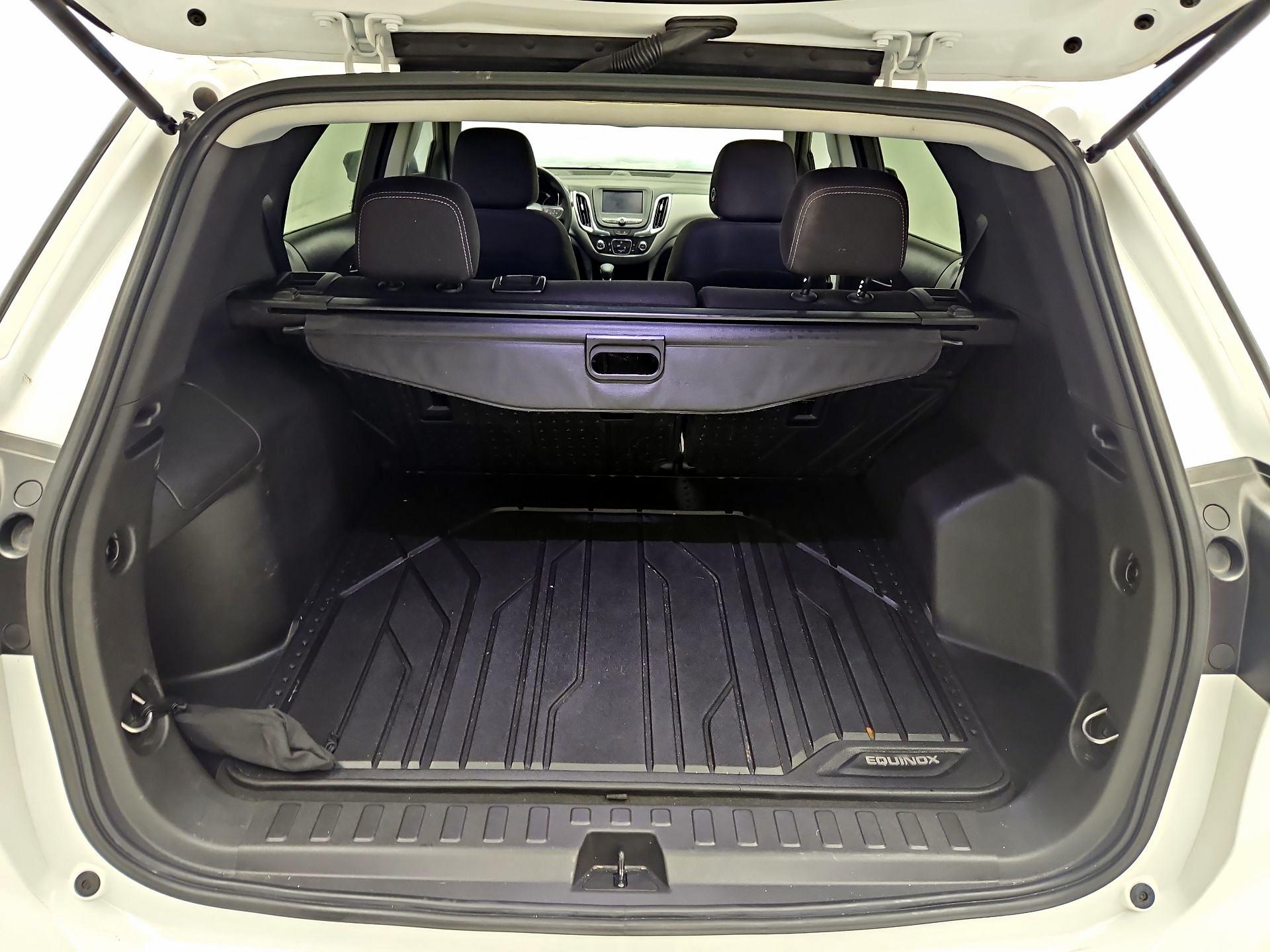 Thumbnail: 2023 Chevrolet Equinox - 18