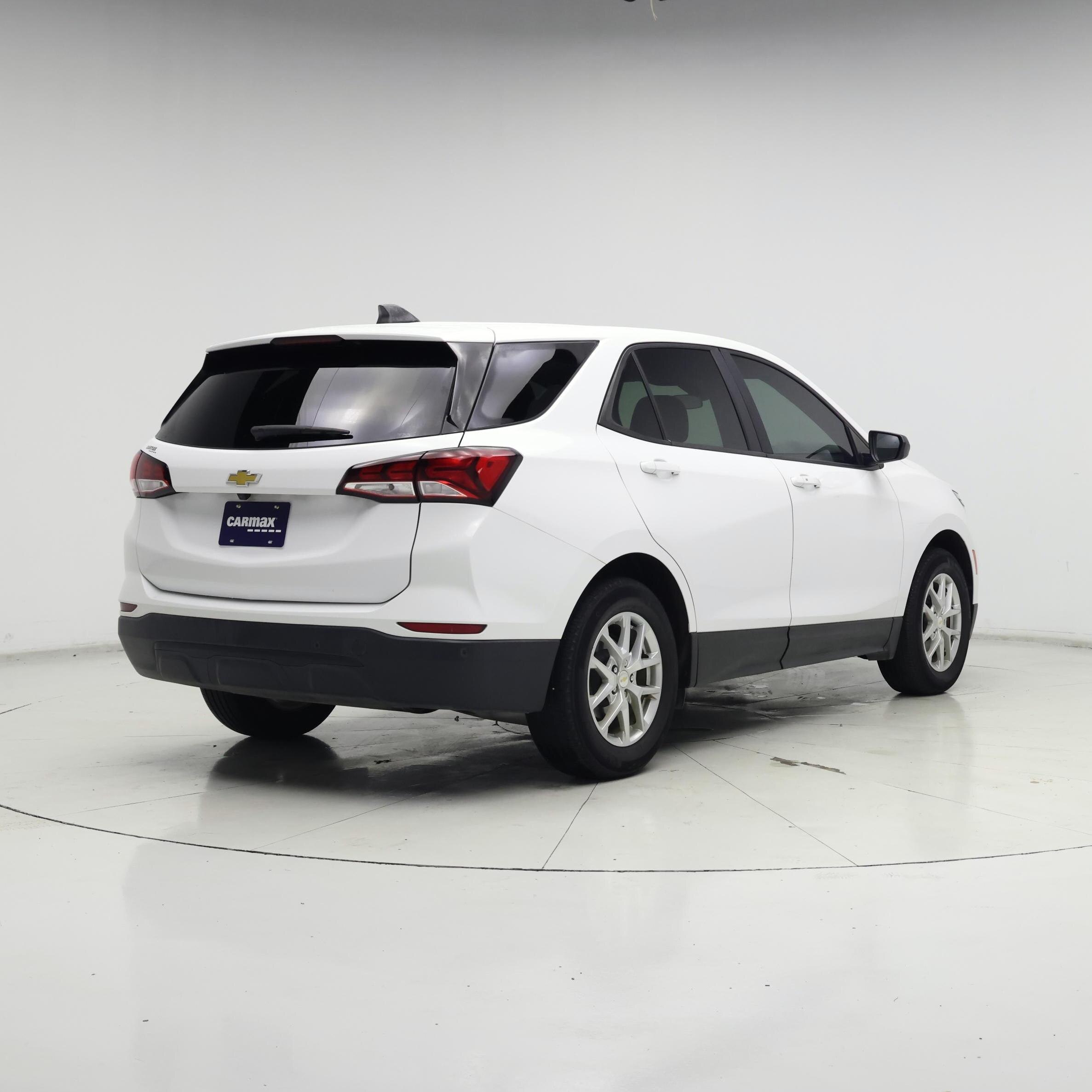 Thumbnail: 2023 Chevrolet Equinox - 8