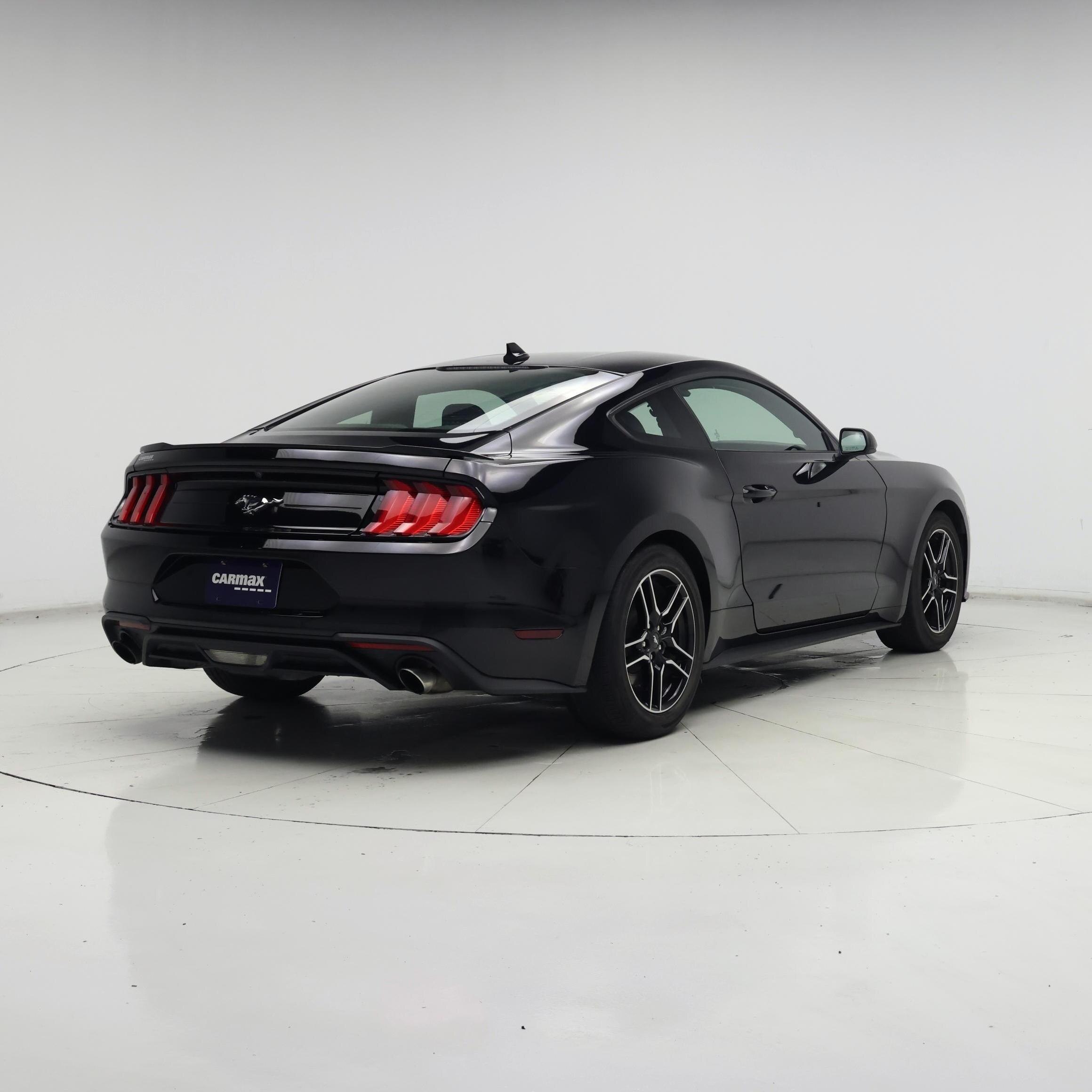 Thumbnail: 2022 Ford Mustang - 8