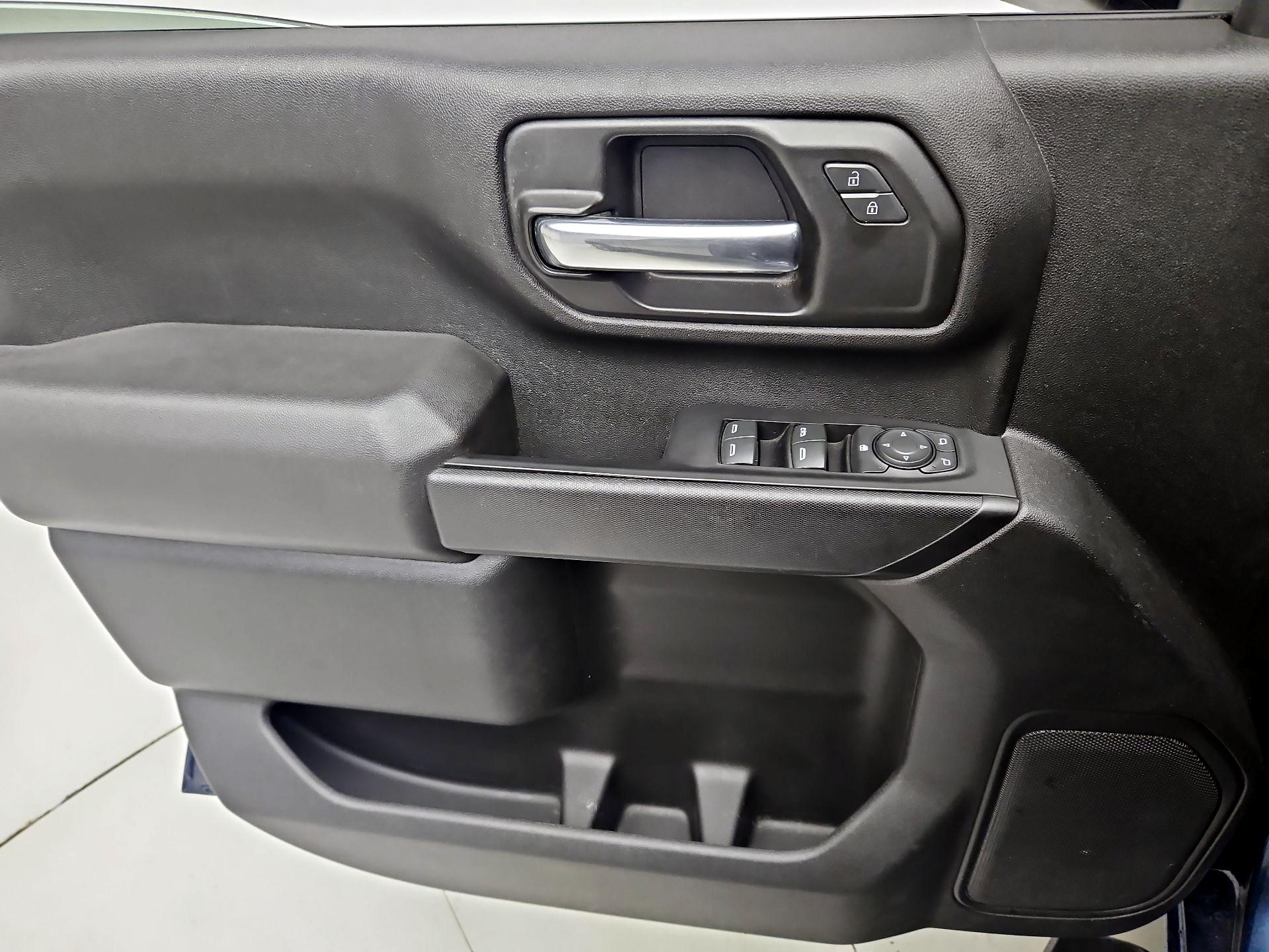 Thumbnail: 2023 Chevrolet Silverado 2500 - 12