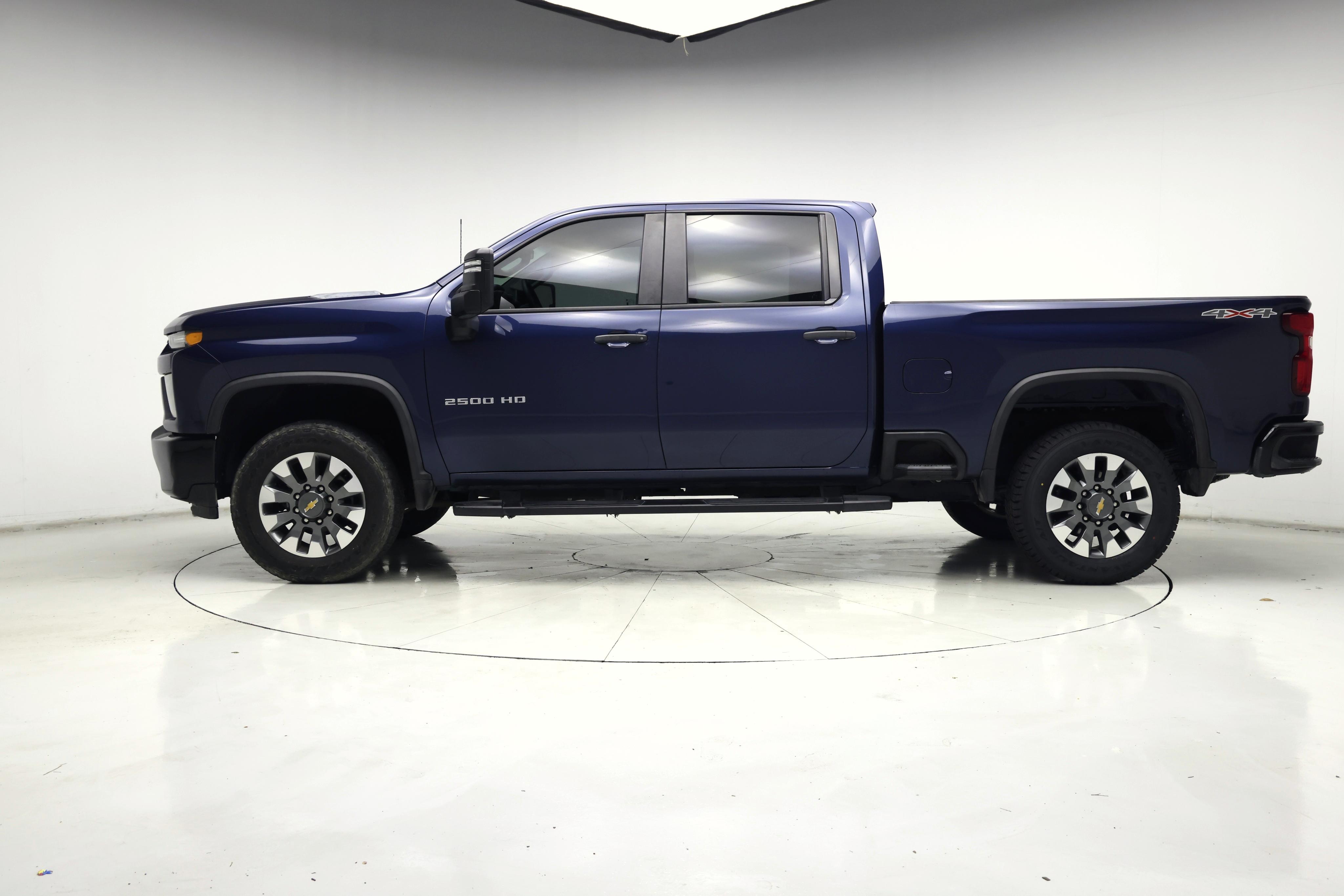 Thumbnail: 2023 Chevrolet Silverado 2500 - 3