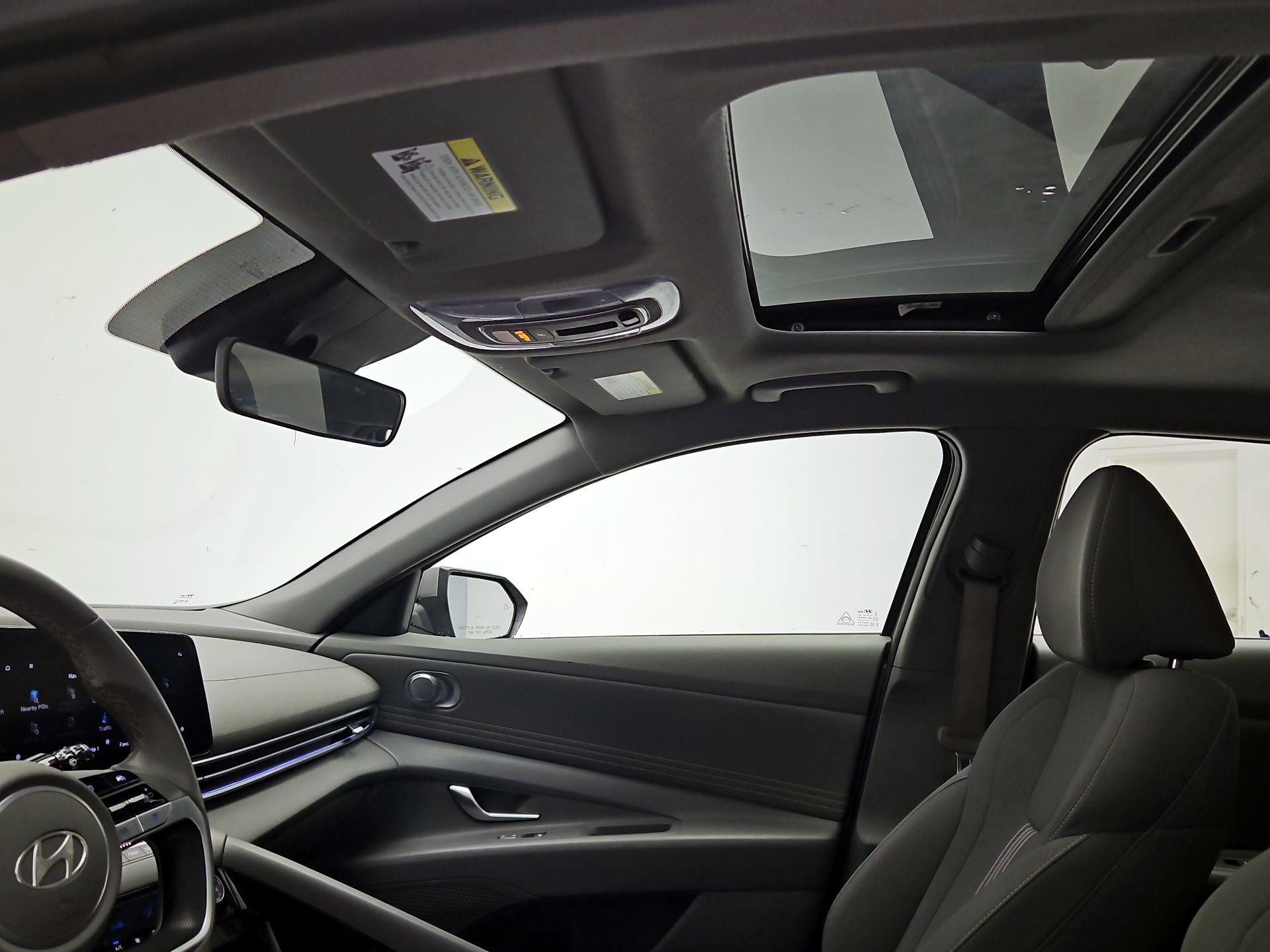 Thumbnail: 2025 Hyundai Elantra - 20