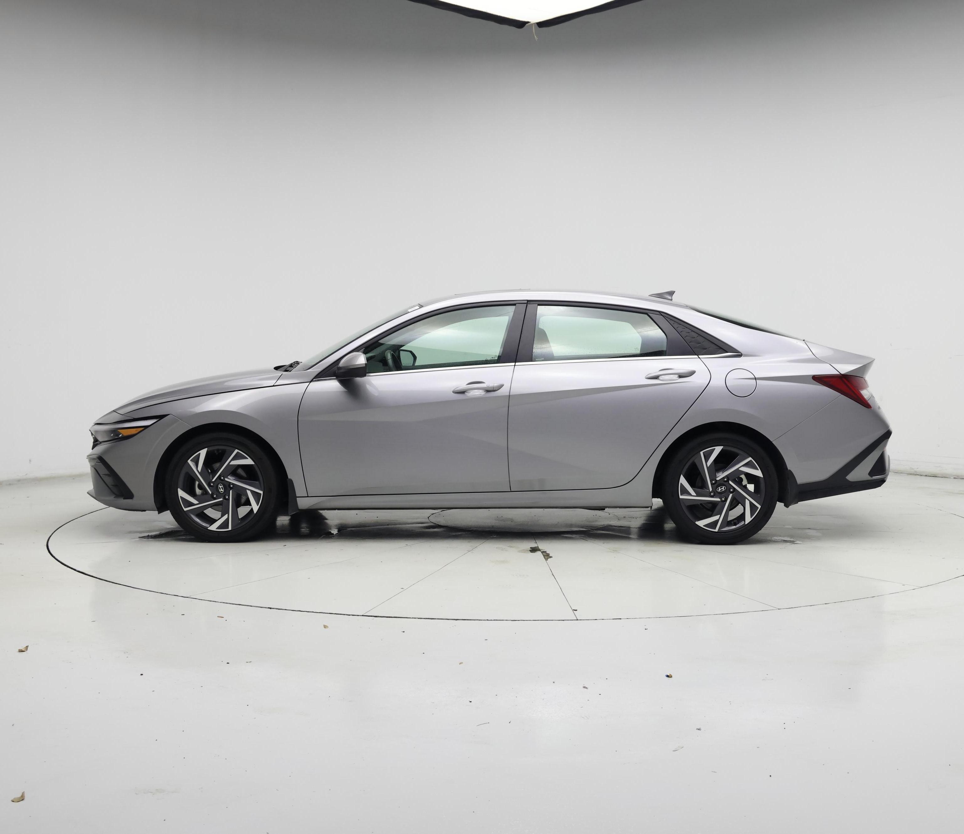 Thumbnail: 2025 Hyundai Elantra - 3