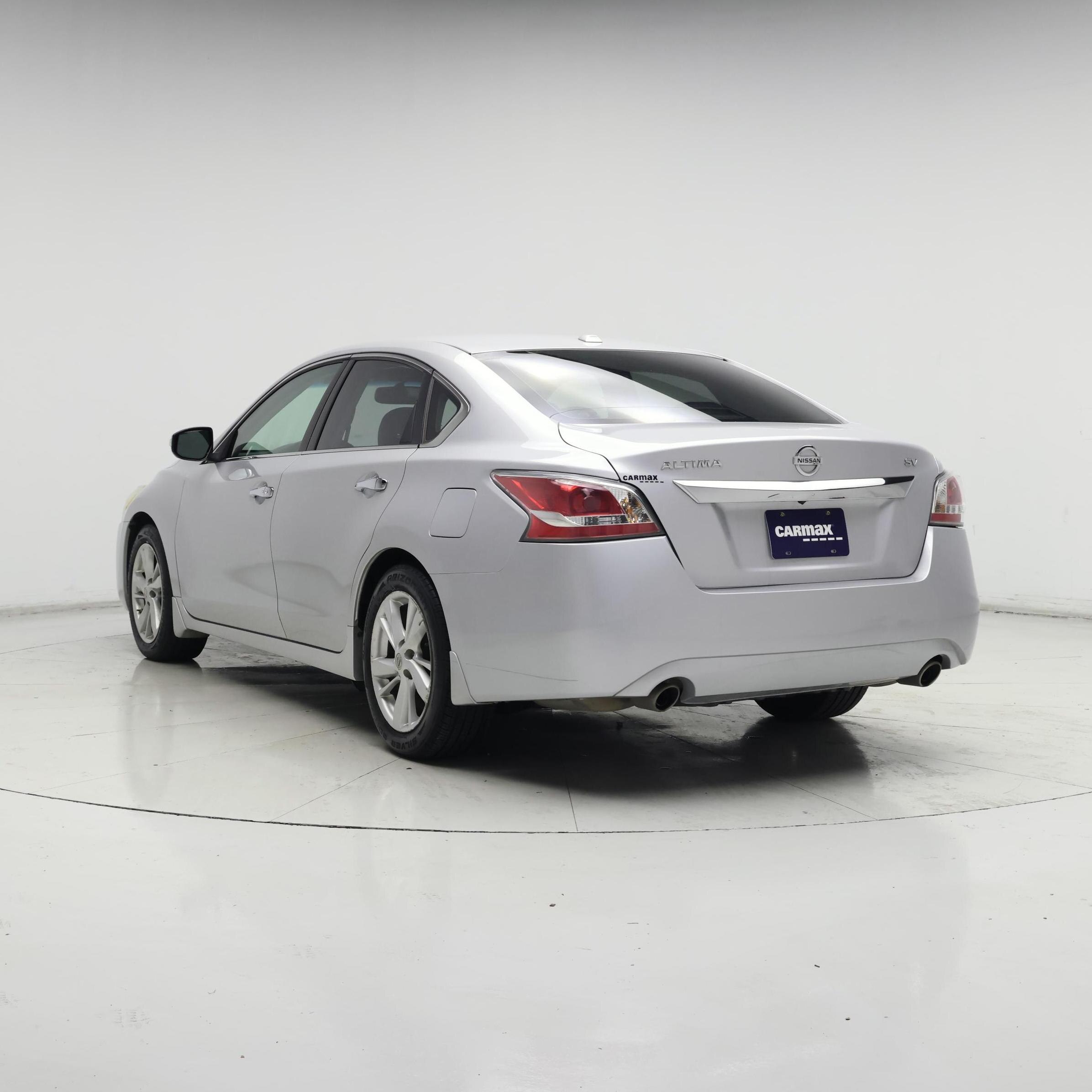 Thumbnail: 2015 Nissan Altima - 2