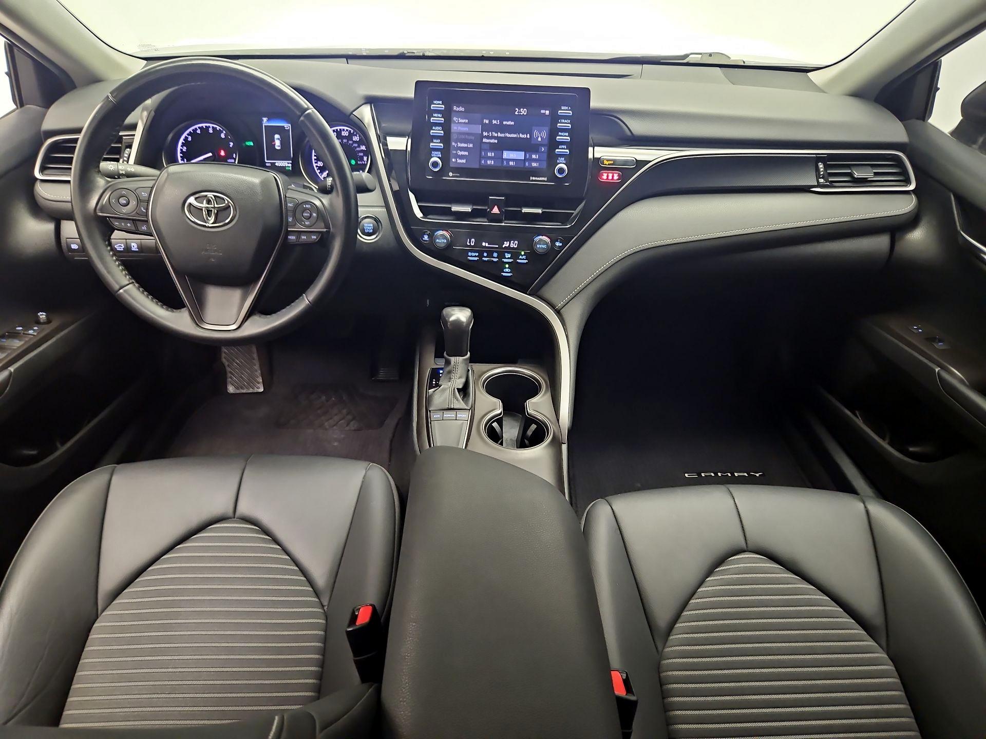 Thumbnail: 2022 Toyota Camry - 9
