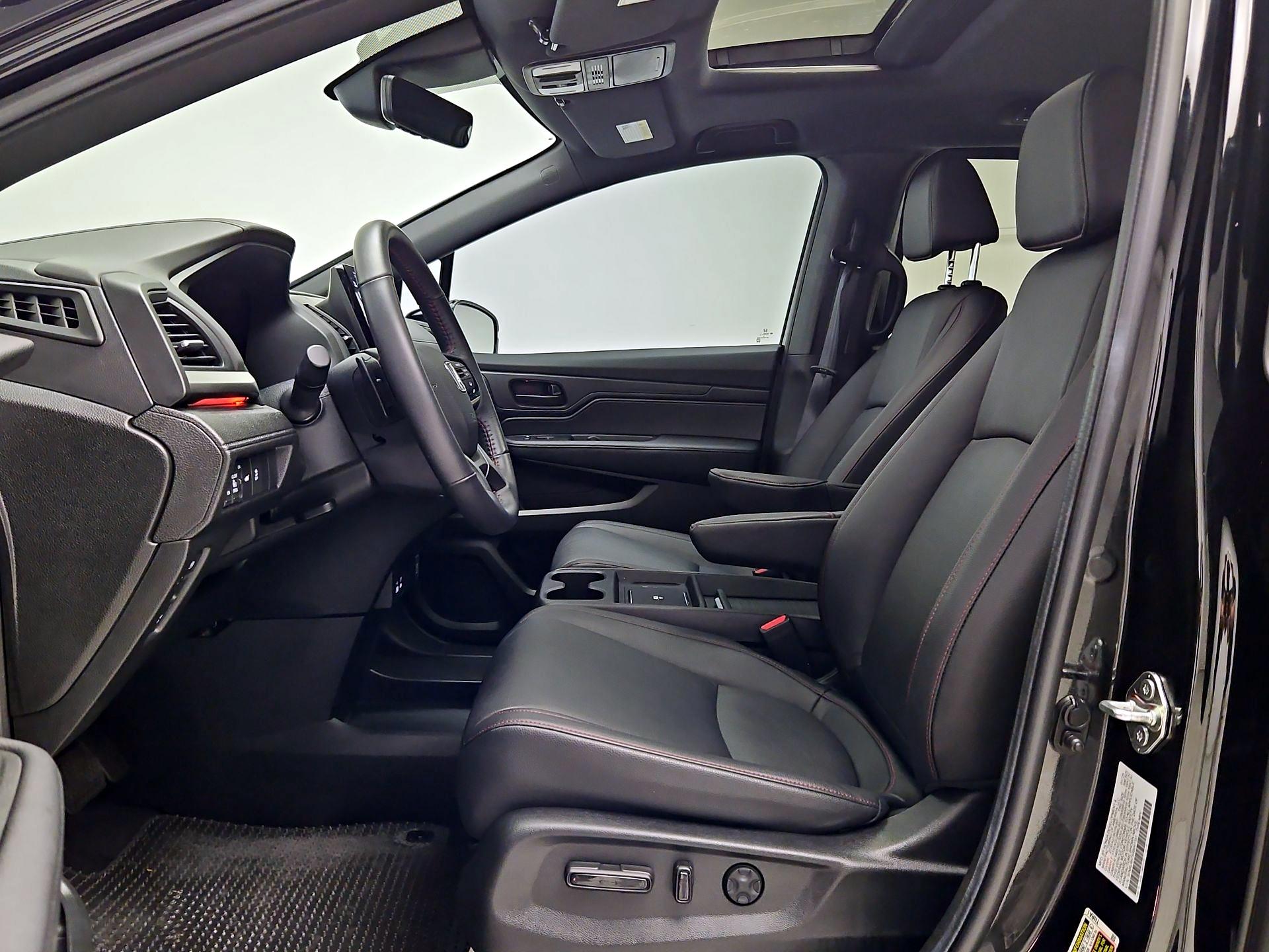 Thumbnail: 2025 Honda Odyssey - 11