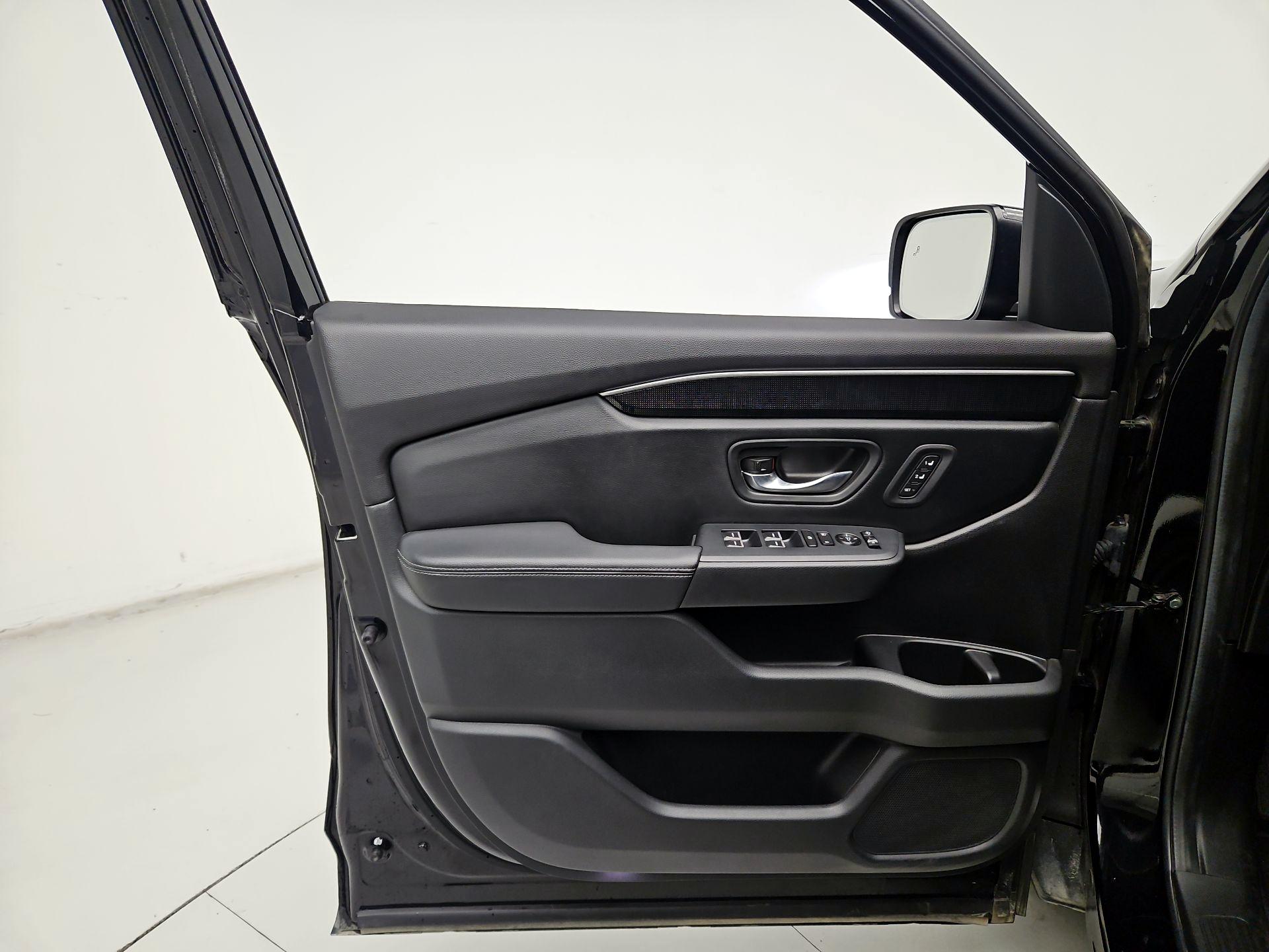 Thumbnail: 2025 Honda Pilot - 12