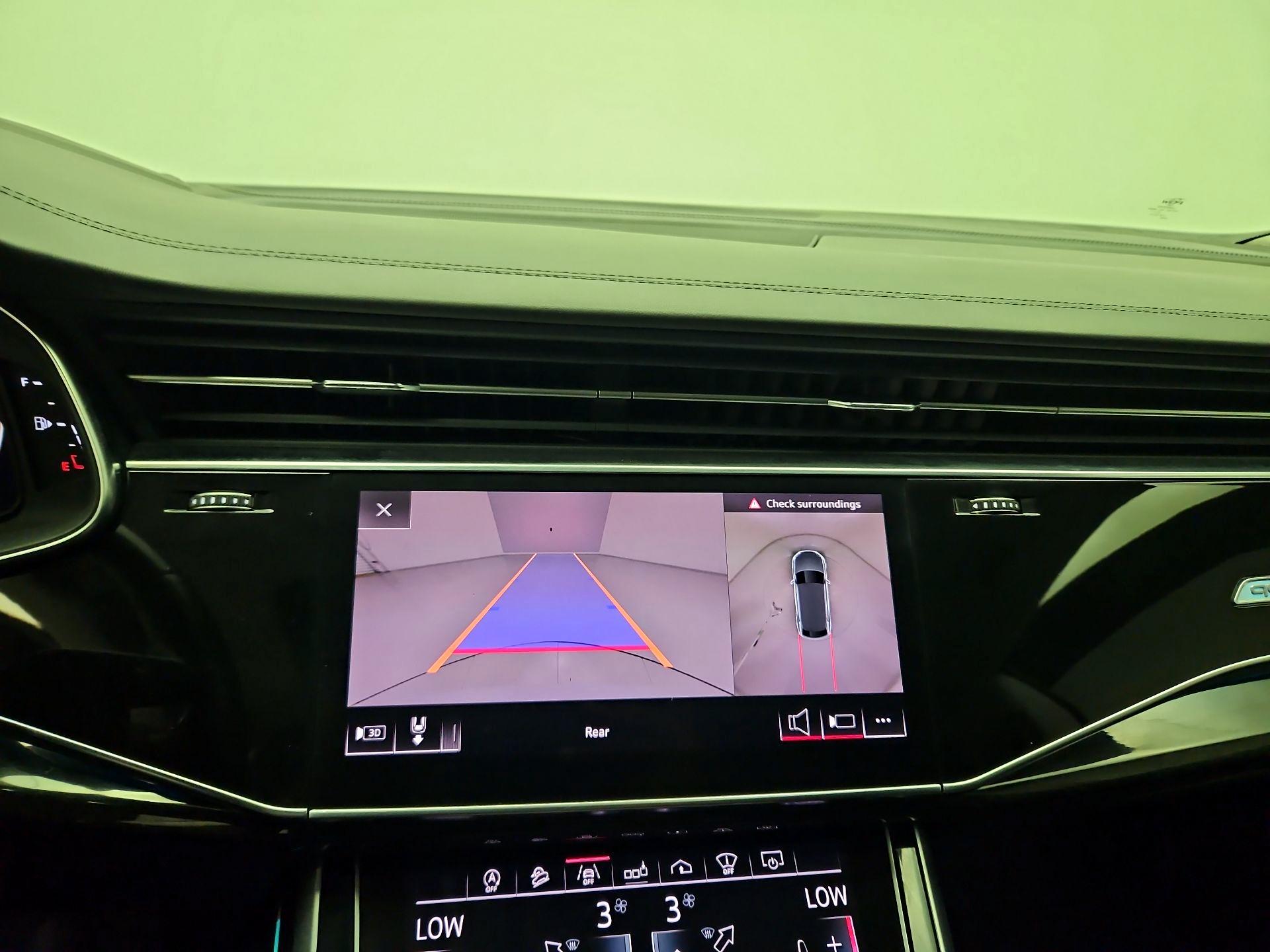 Thumbnail: 2019 Audi Q8 - 14