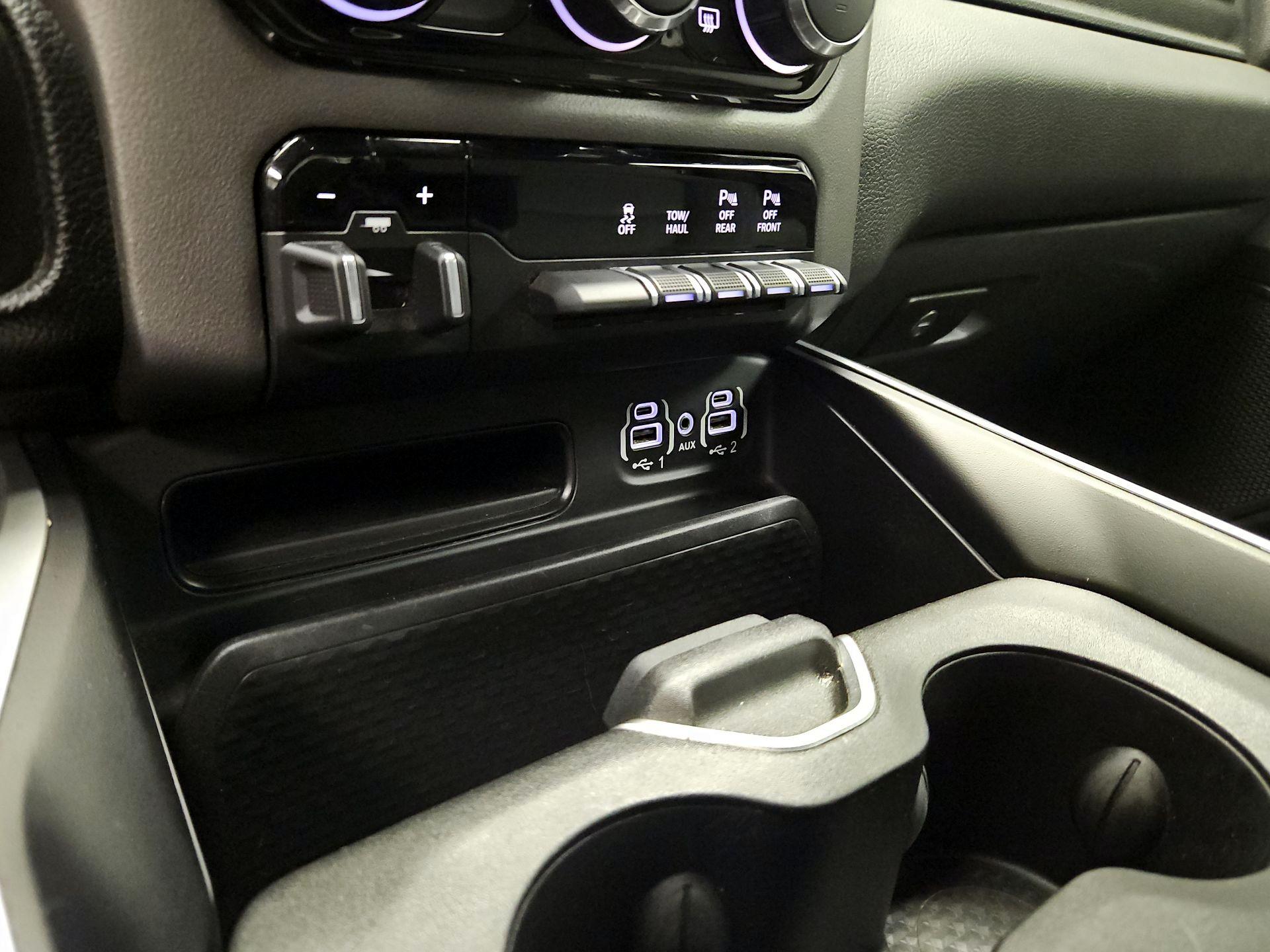 Thumbnail: 2022 RAM 1500 - 19