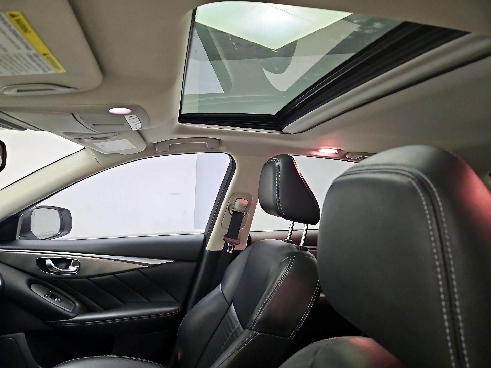 Thumbnail: 2019 INFINITI Q50 - 19