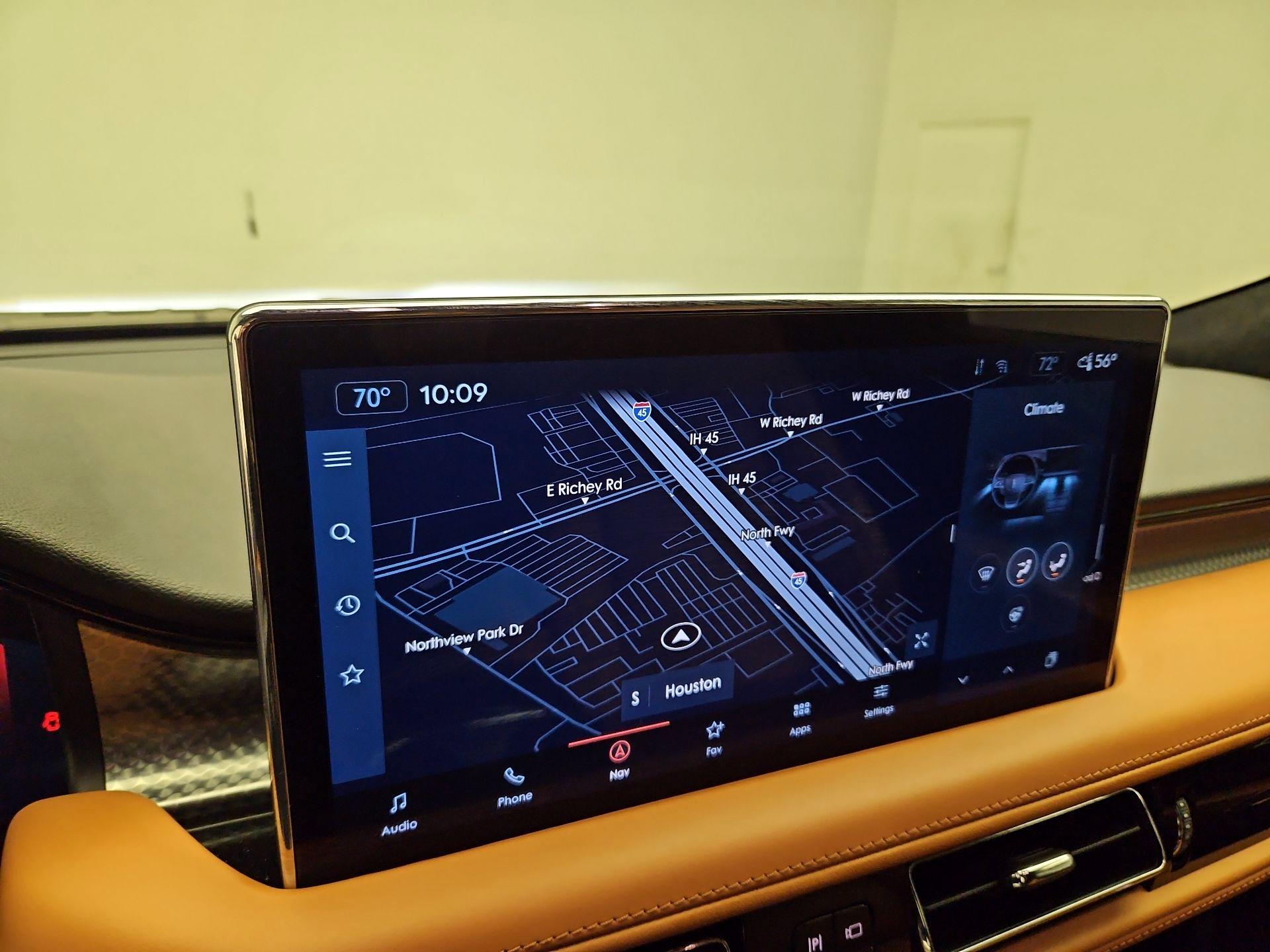 Thumbnail: 2023 Lincoln Nautilus - 14