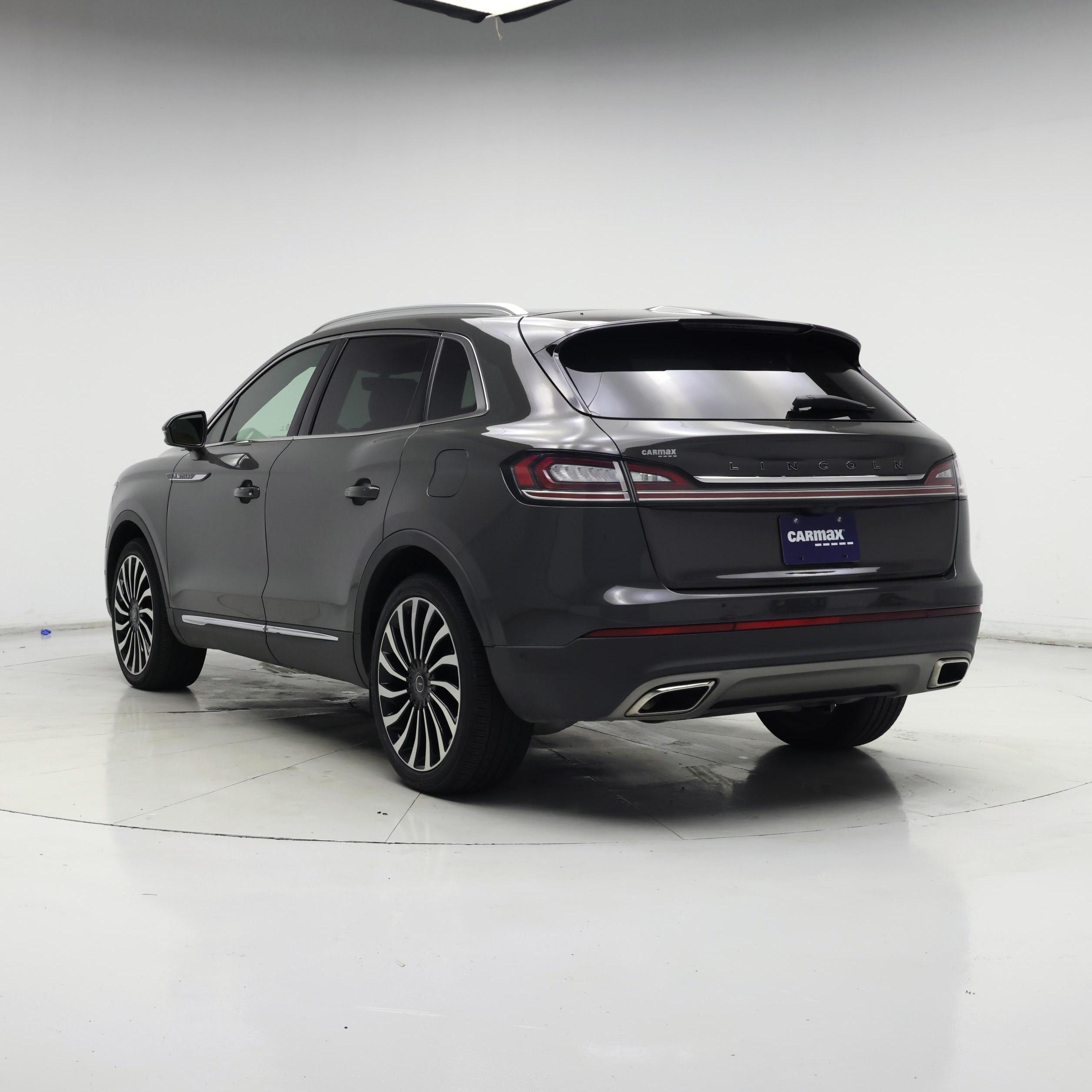 Thumbnail: 2023 Lincoln Nautilus - 2