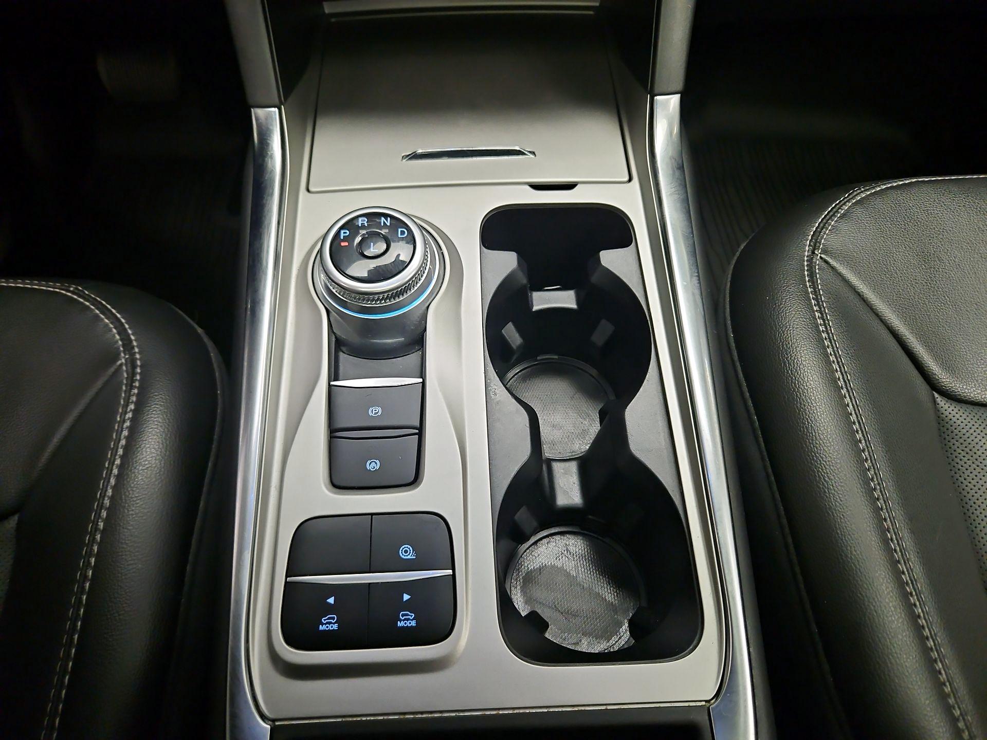 Thumbnail: 2022 Ford Explorer - 18