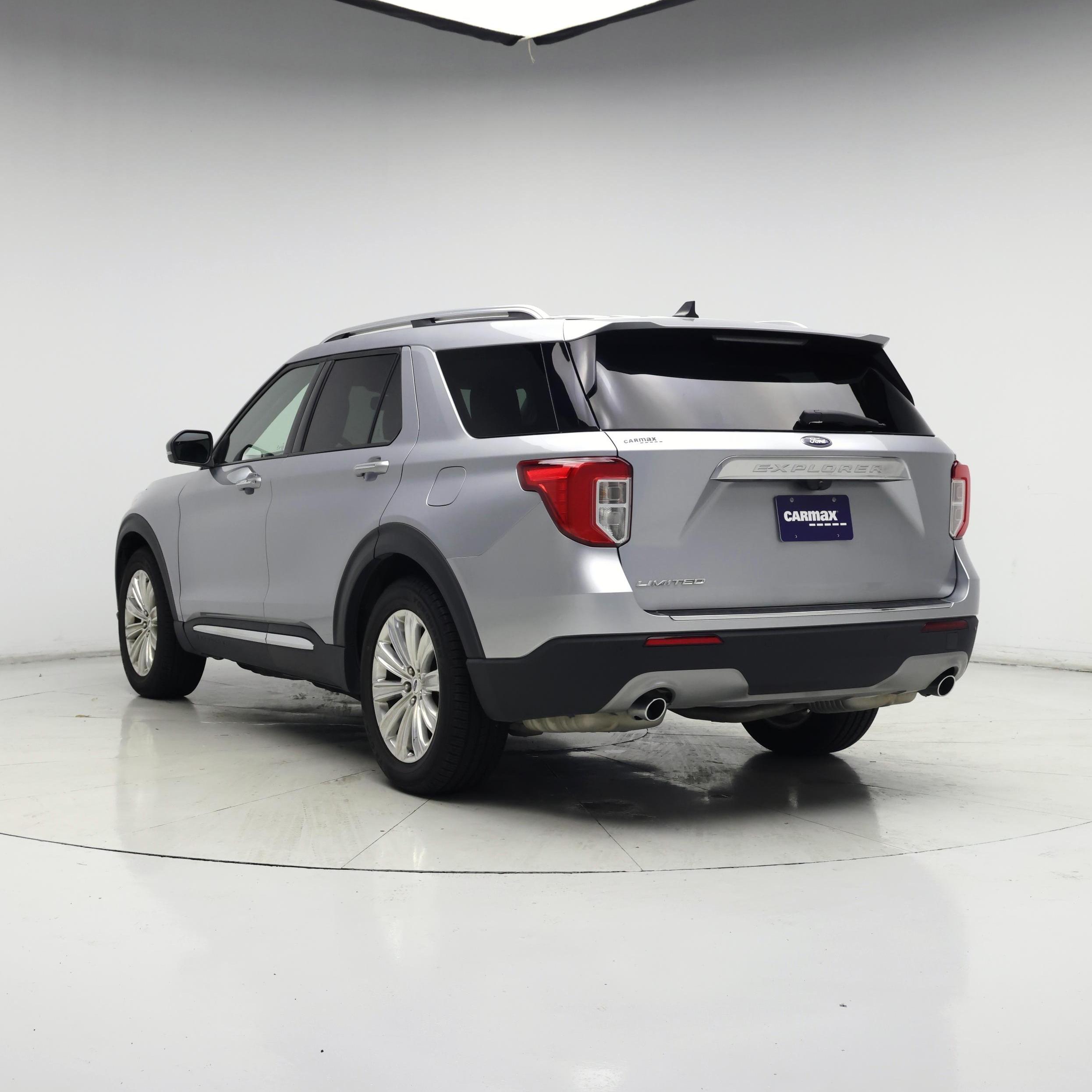 Thumbnail: 2022 Ford Explorer - 2