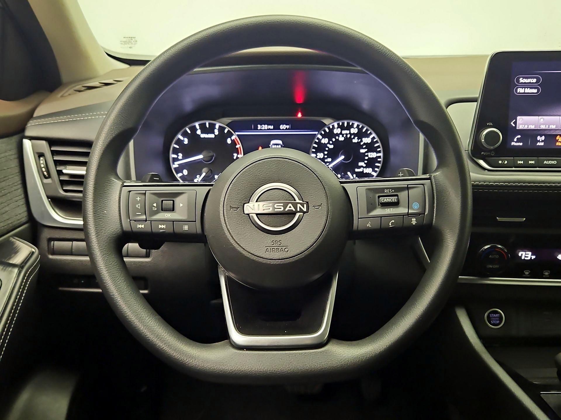 Thumbnail: 2023 Nissan Rogue - 10