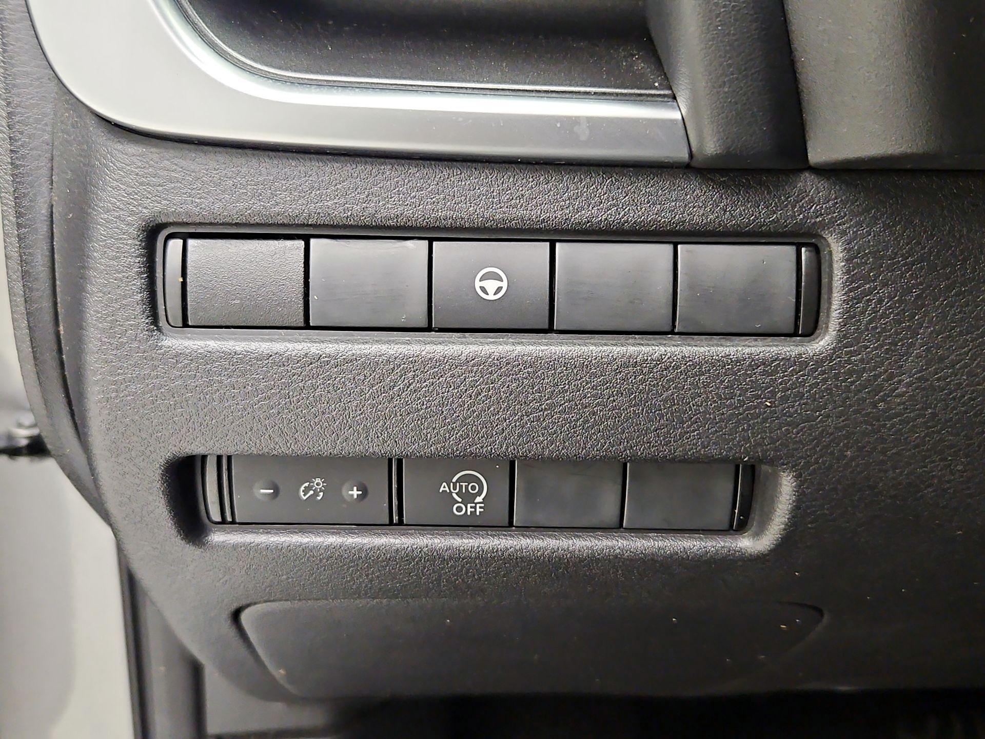 Thumbnail: 2023 Nissan Rogue - 13