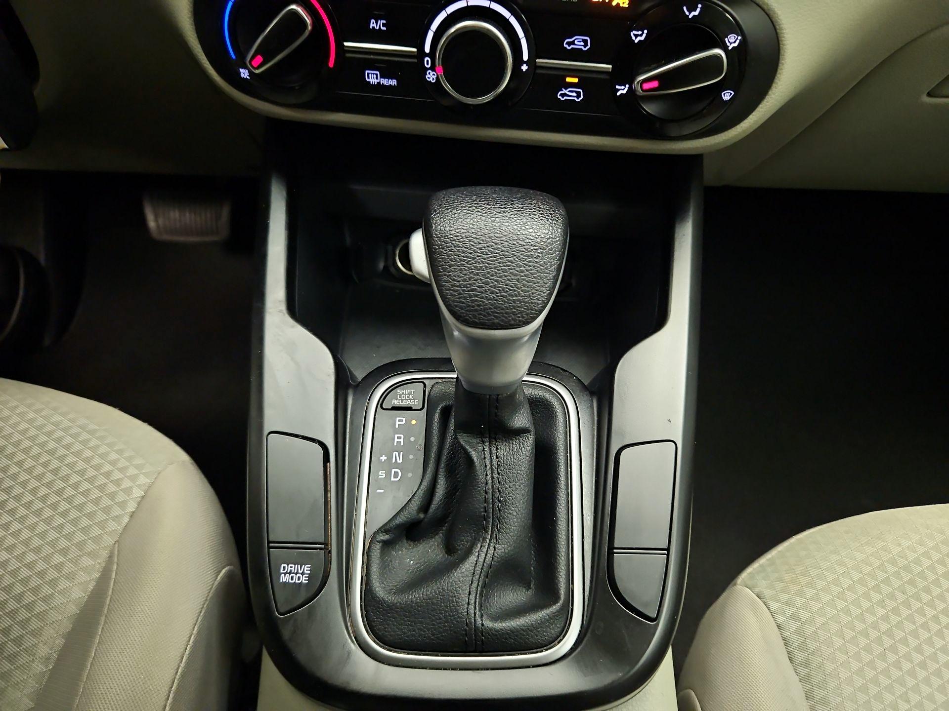 Thumbnail: 2024 Kia Soul - 17