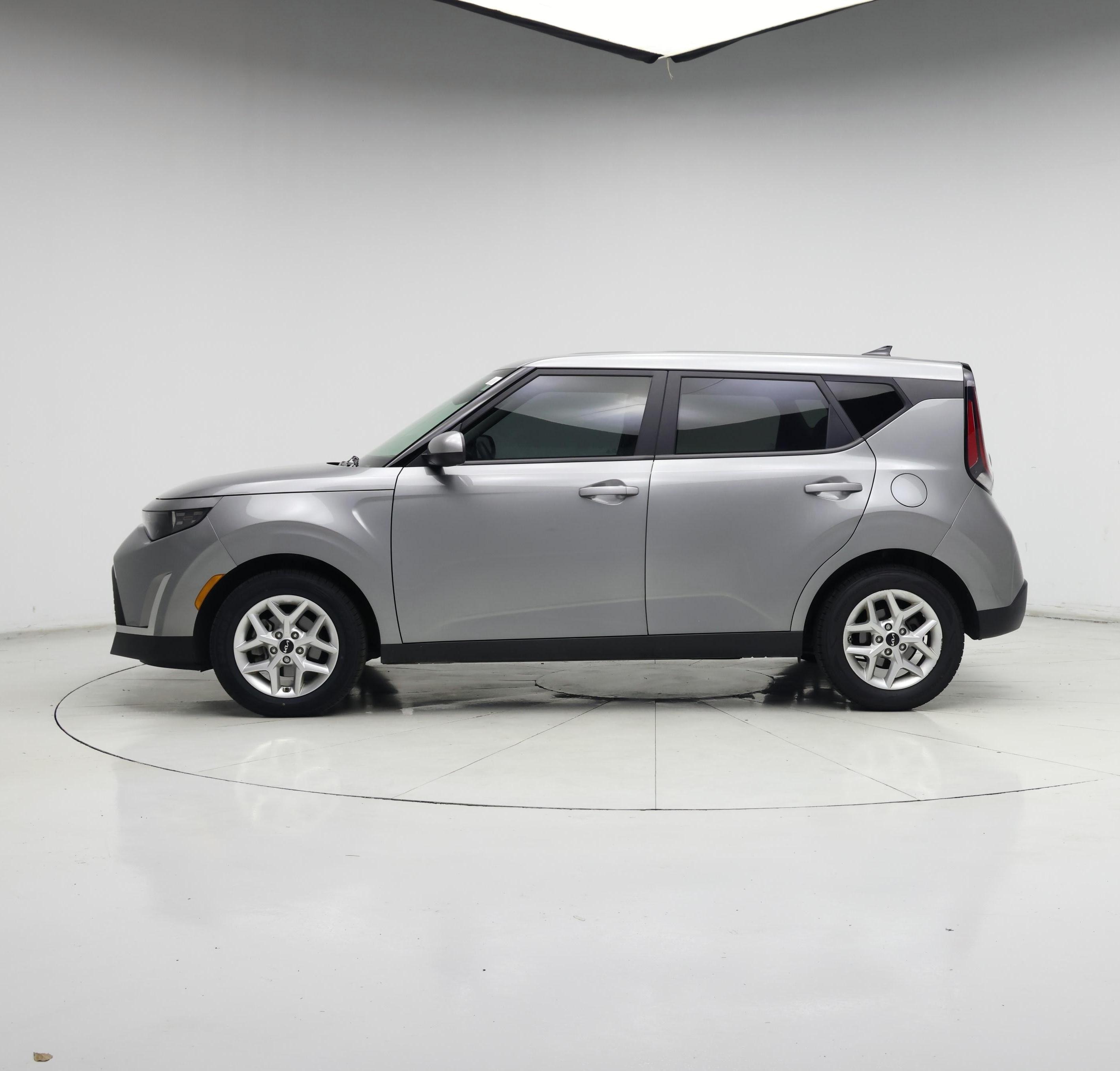 Thumbnail: 2024 Kia Soul - 3