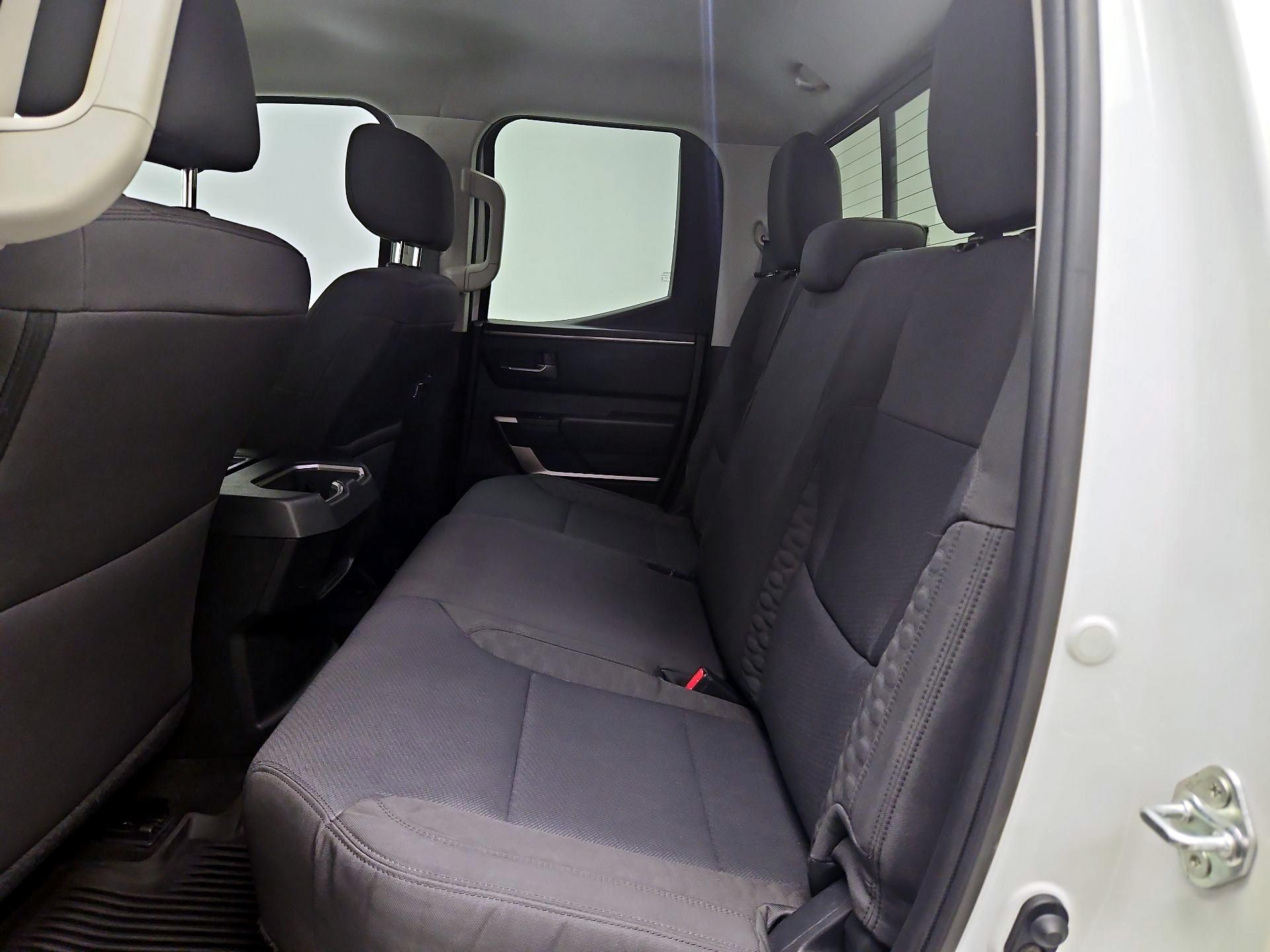 Thumbnail: 2022 Toyota Tundra - 19