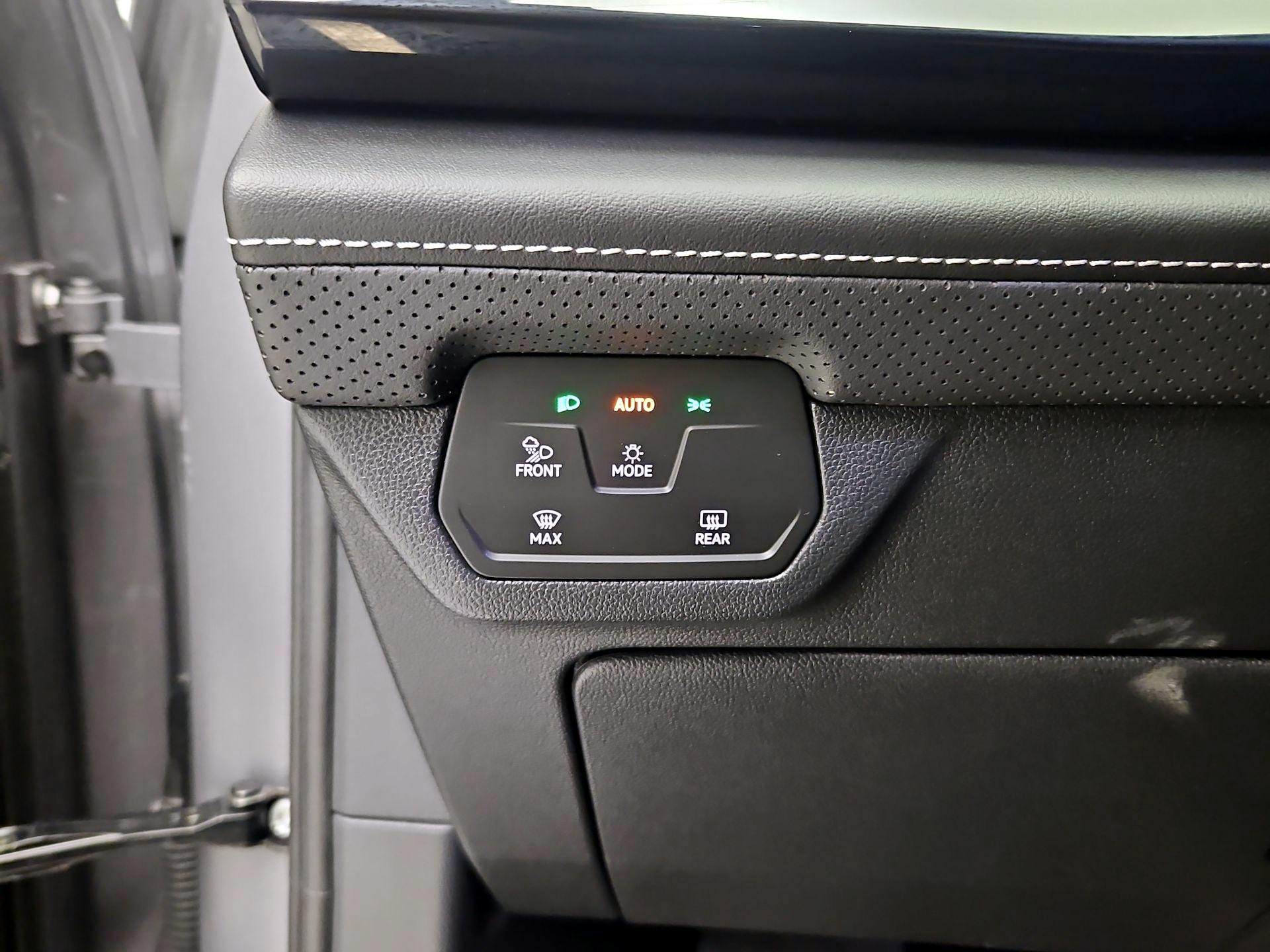 Thumbnail: 2024 Volkswagen Atlas - 13