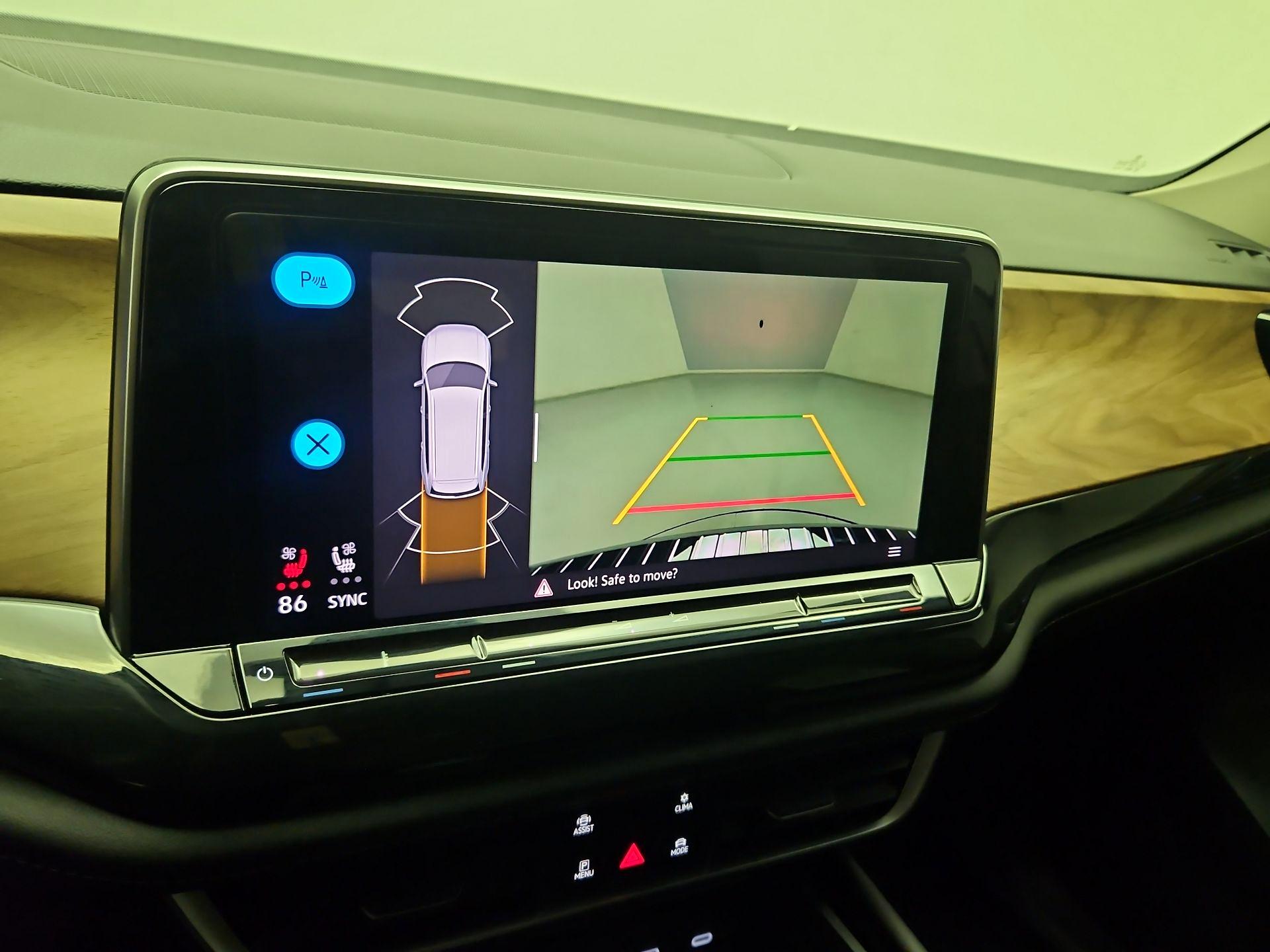 Thumbnail: 2024 Volkswagen Atlas - 14