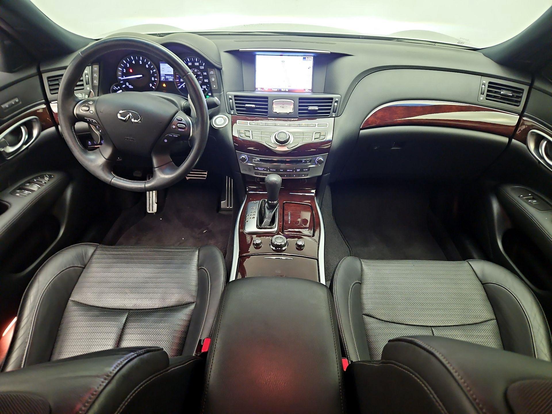 Thumbnail: 2015 INFINITI Q70 - 9