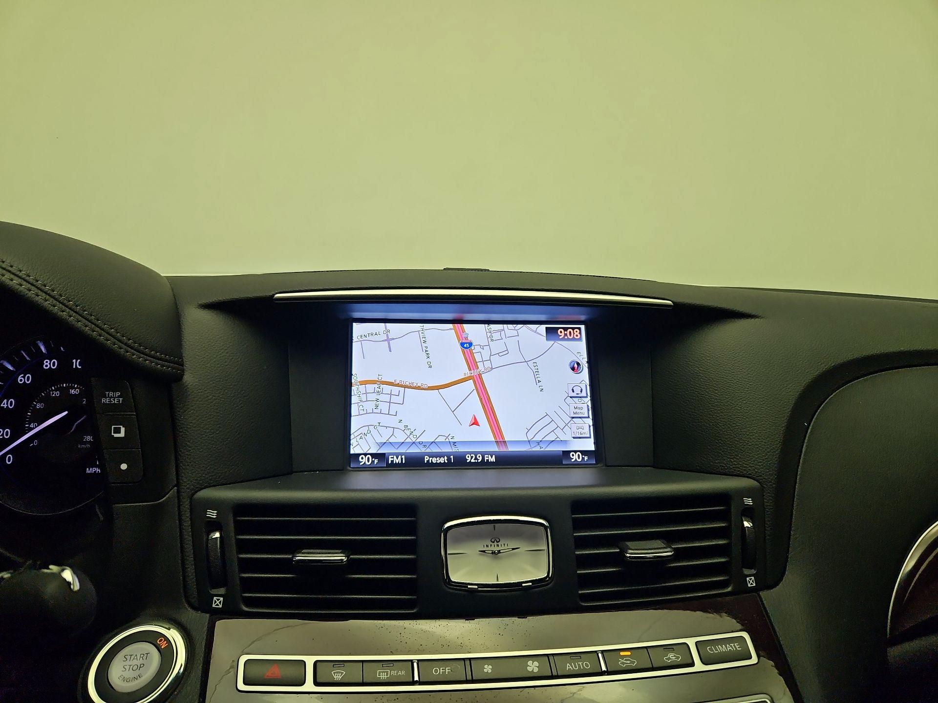 Thumbnail: 2015 INFINITI Q70 - 13