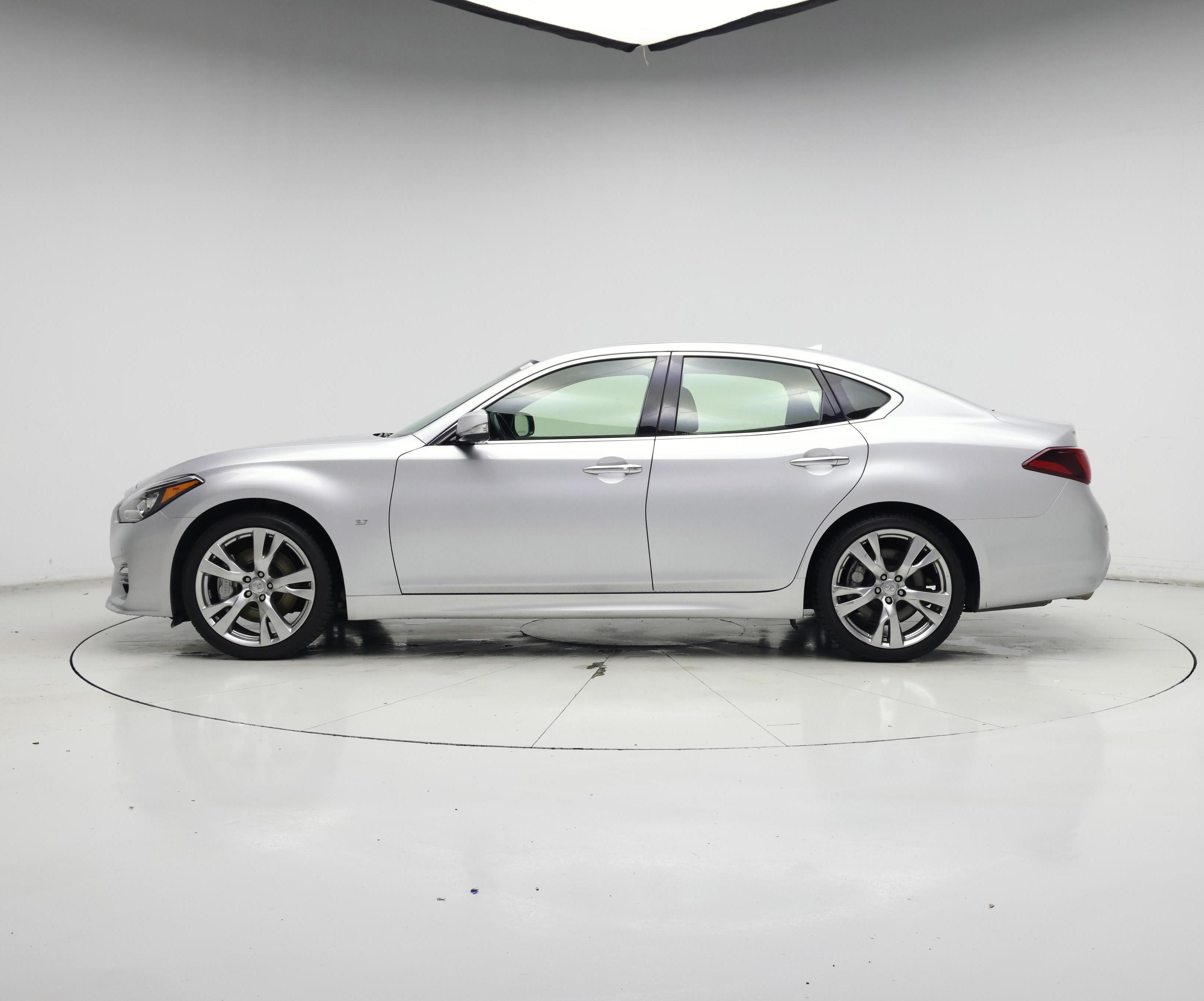 Thumbnail: 2015 INFINITI Q70 - 3